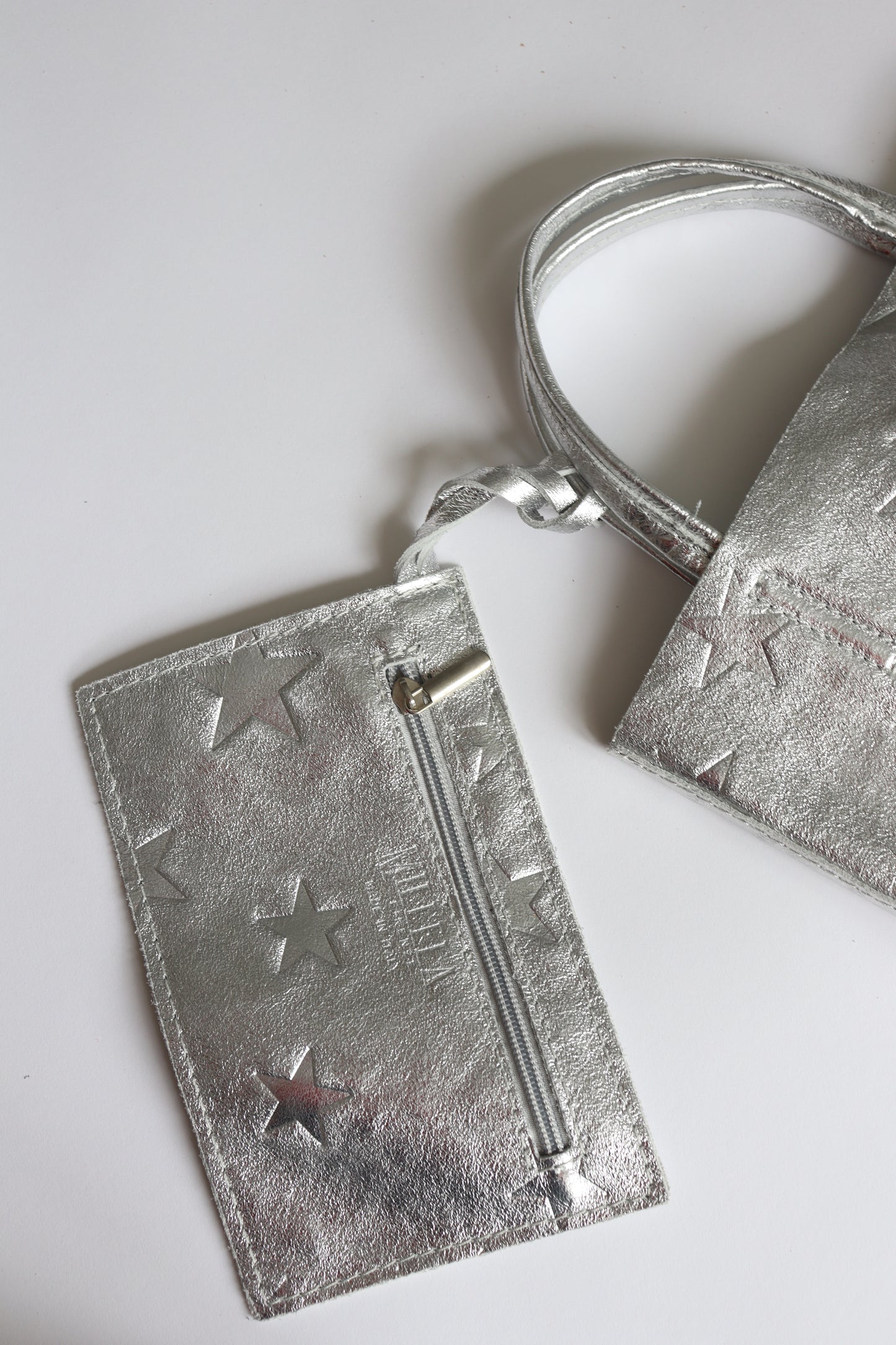 【MILLELA  FIRENZE】星柄エンボスメタリックミニトートバッグ