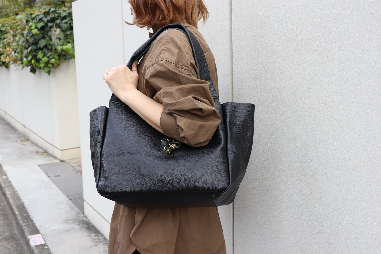 【MILLELA  FIRENZE】 ビット金具付きトートバッグ