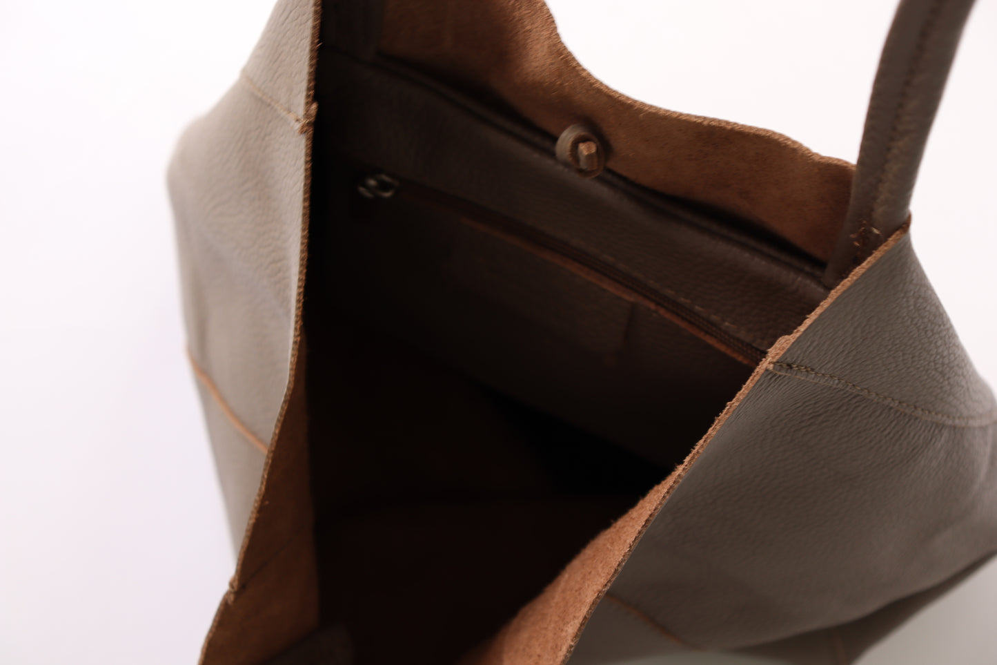 【MILLELA  FIRENZE】【再入荷】レザートートバッグ