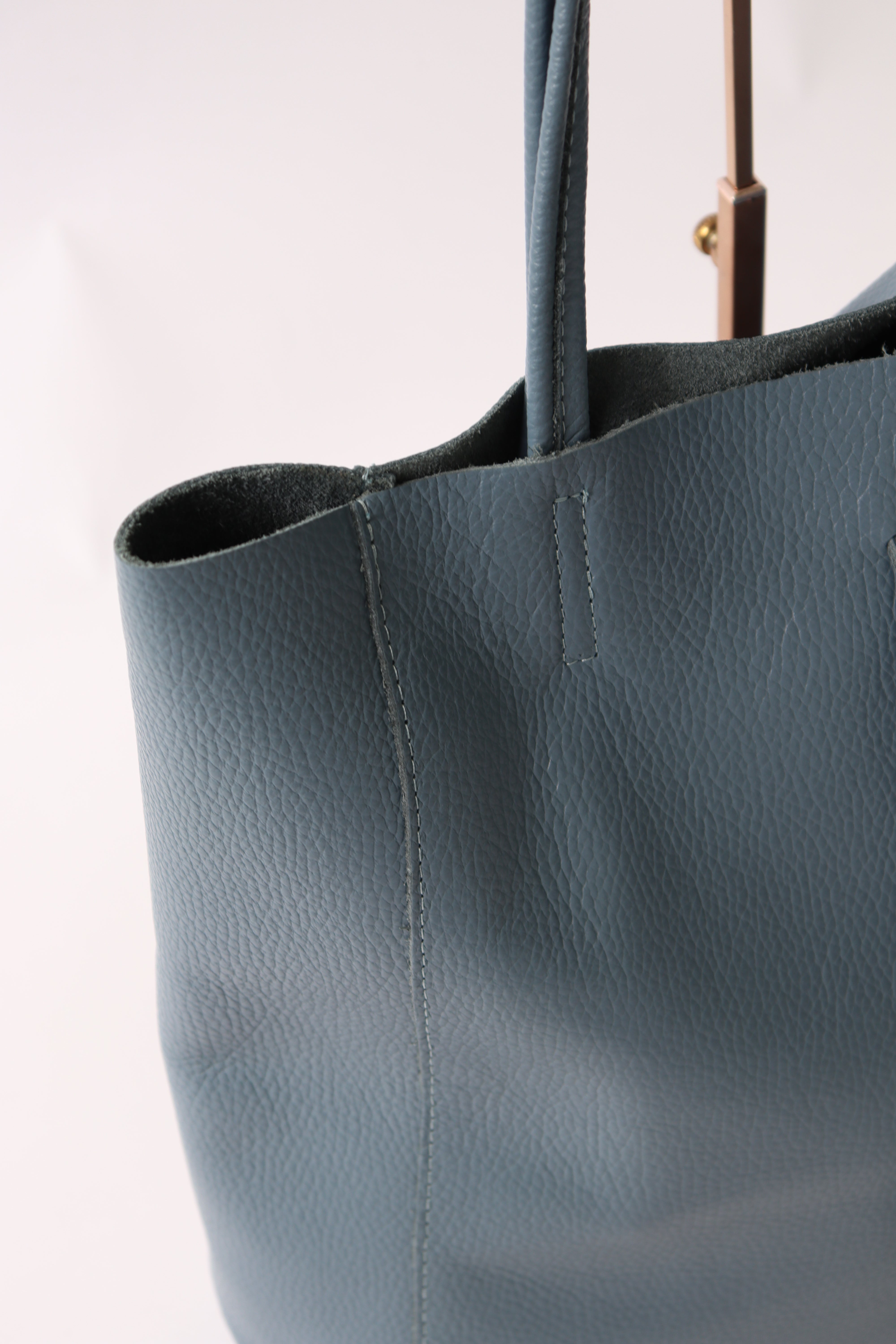 IMPORT】レザーバッグ バッグ ブランド 20代 30代 40代 50代 お手頃