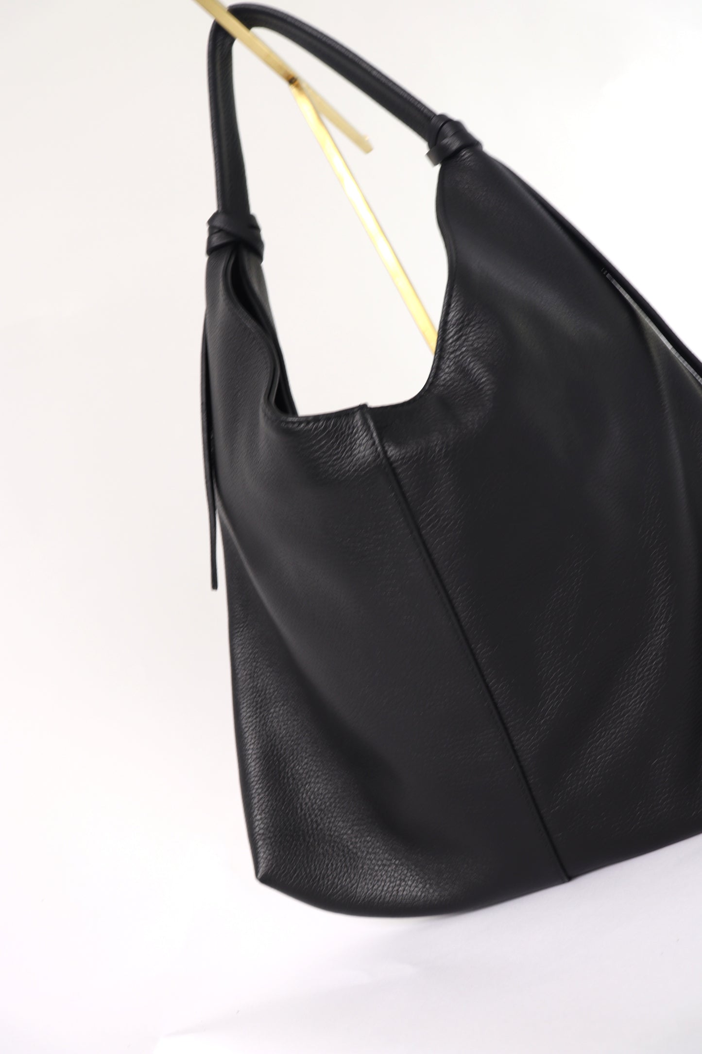 【MILLELA  FIRENZE】【PREORDER】 レザーホーボーバッグ