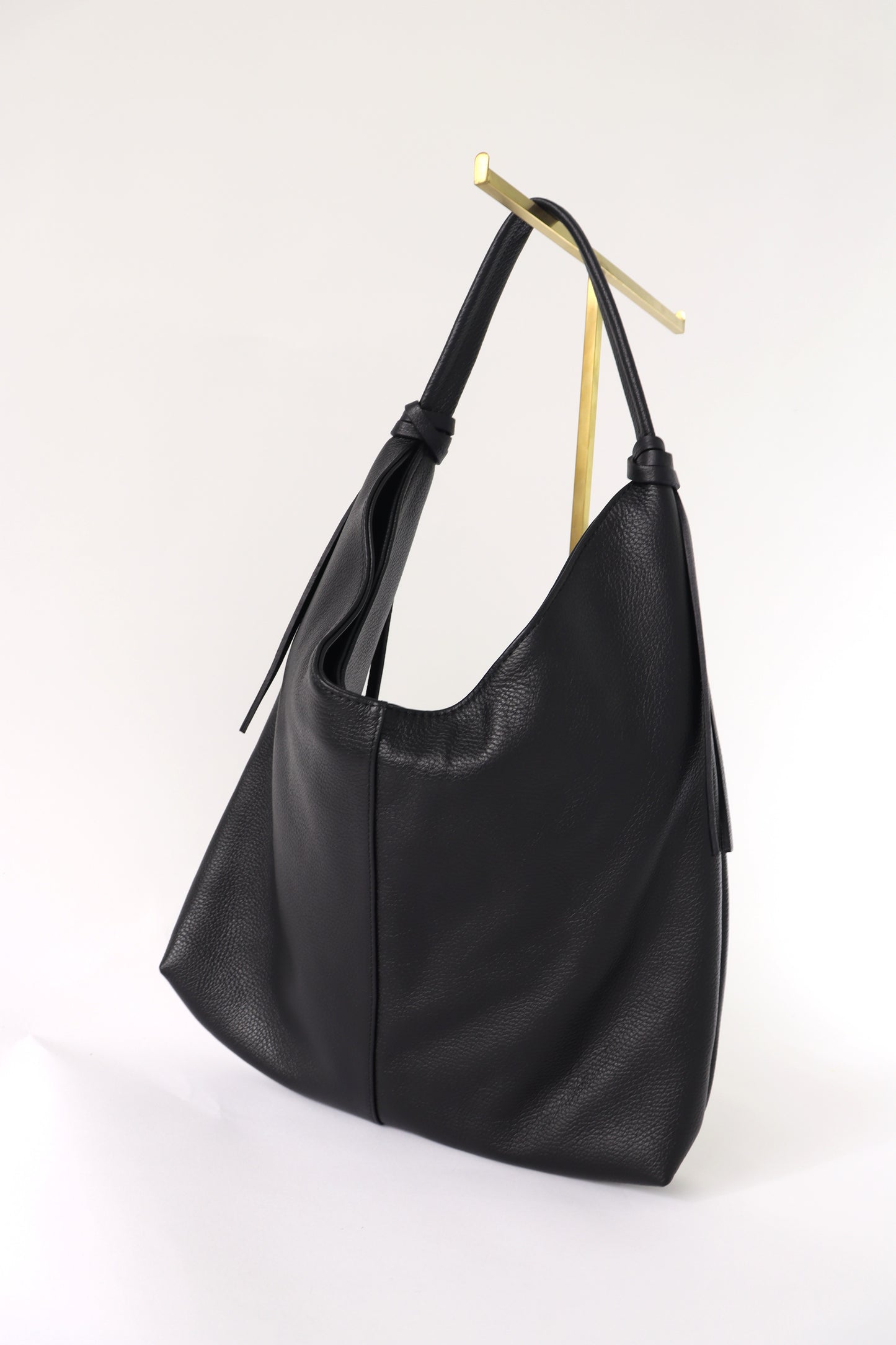 【MILLELA  FIRENZE】【PREORDER】 レザーホーボーバッグ