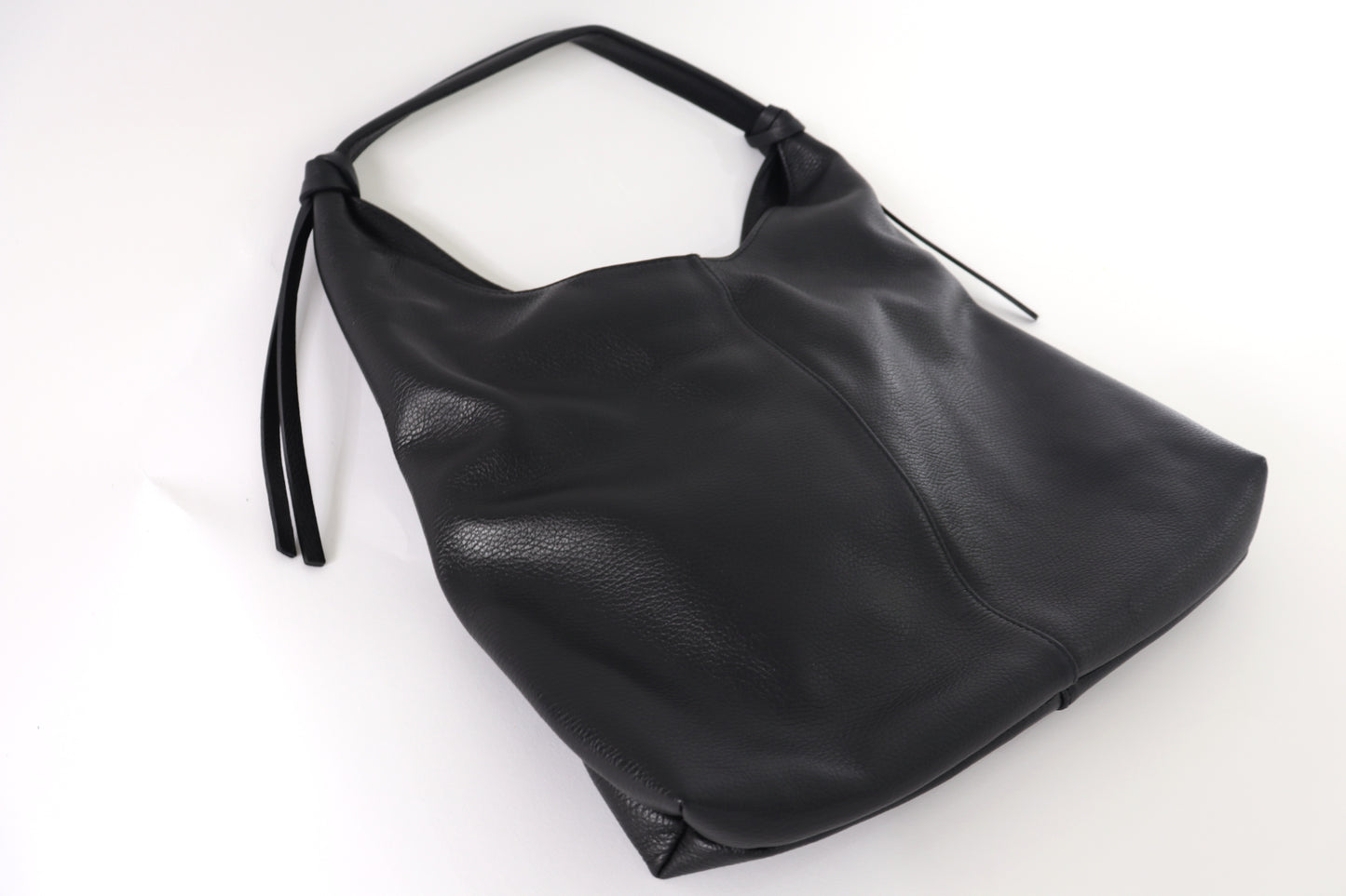 【MILLELA  FIRENZE】【PREORDER】 レザーホーボーバッグ