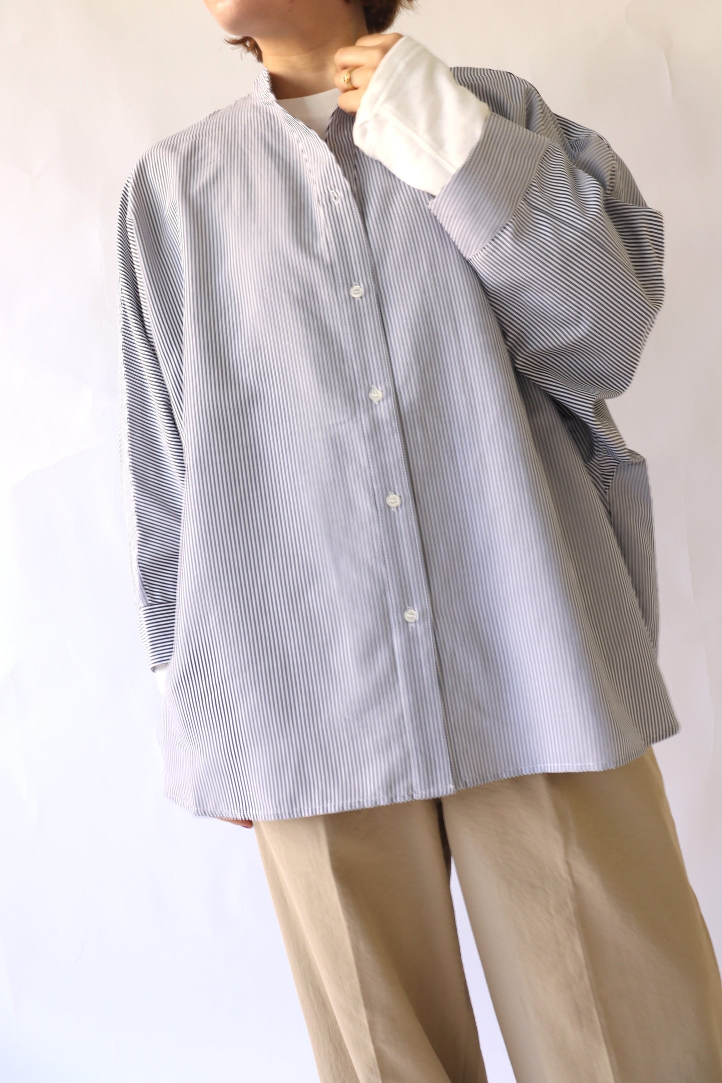 【ACUTA】 細ストライプドルマンポンチョシャツ