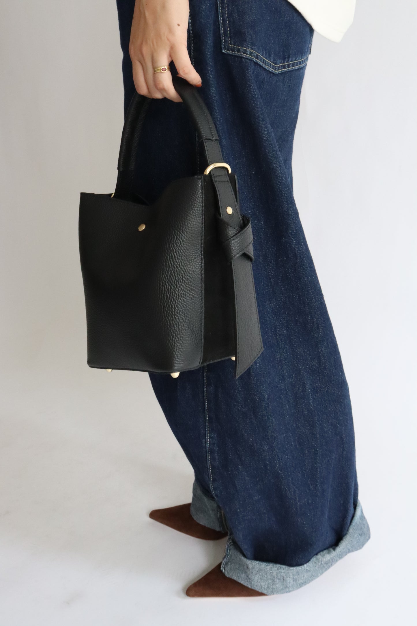 【MILLELA  FIRENZE】 ワンハンドル2WAYバケットバッグ