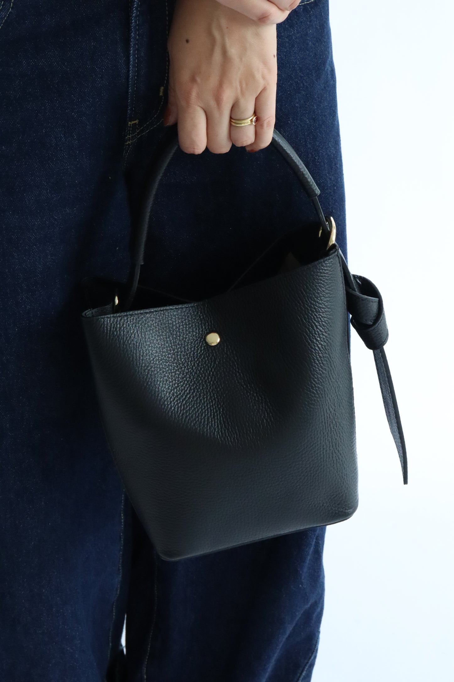 【MILLELA  FIRENZE】 ワンハンドル2WAYバケットバッグ