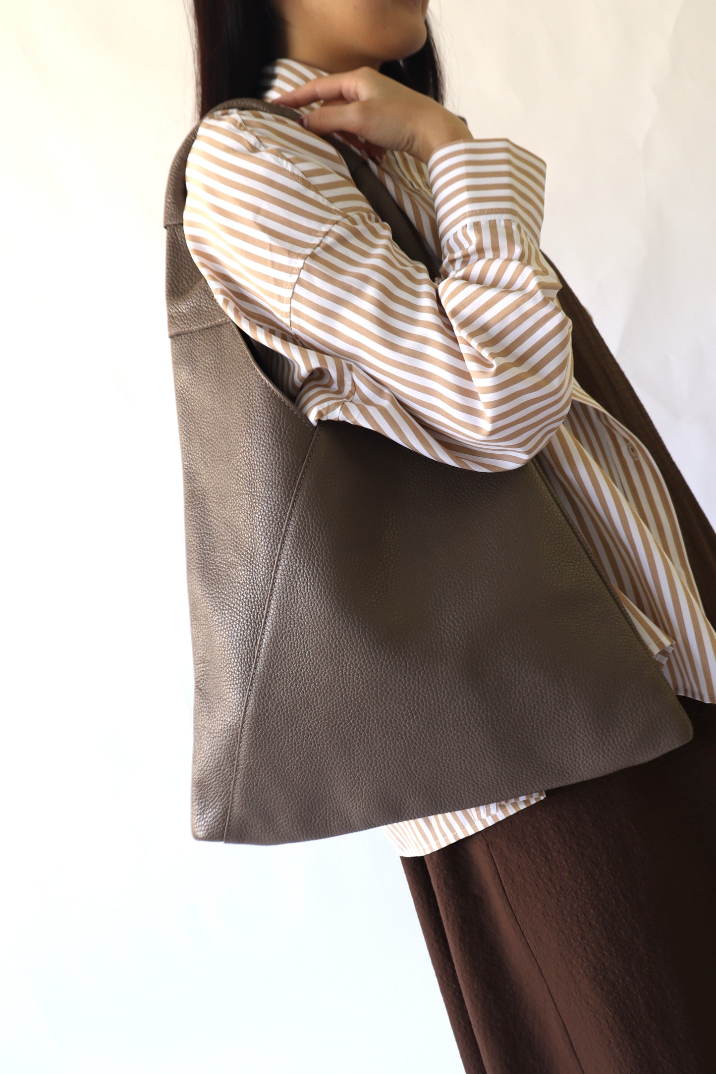 【MILLELA  FIRENZE】【PREORDER】トライアングルミディバッグ