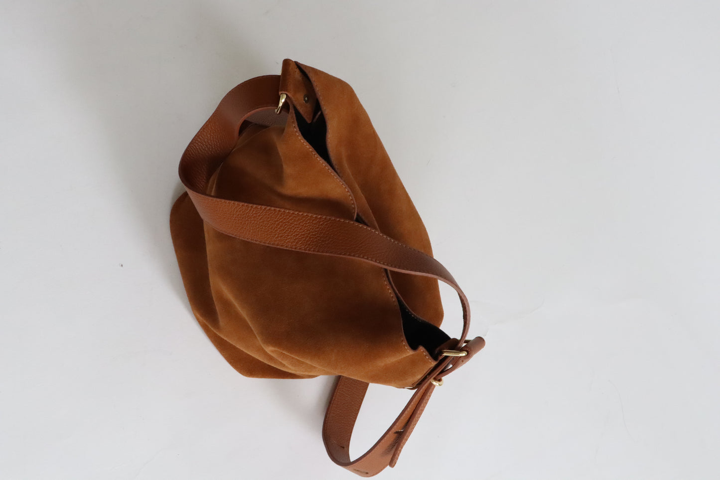 【MILLELA  FIRENZE】スエードワンショルダーバケットバッグ