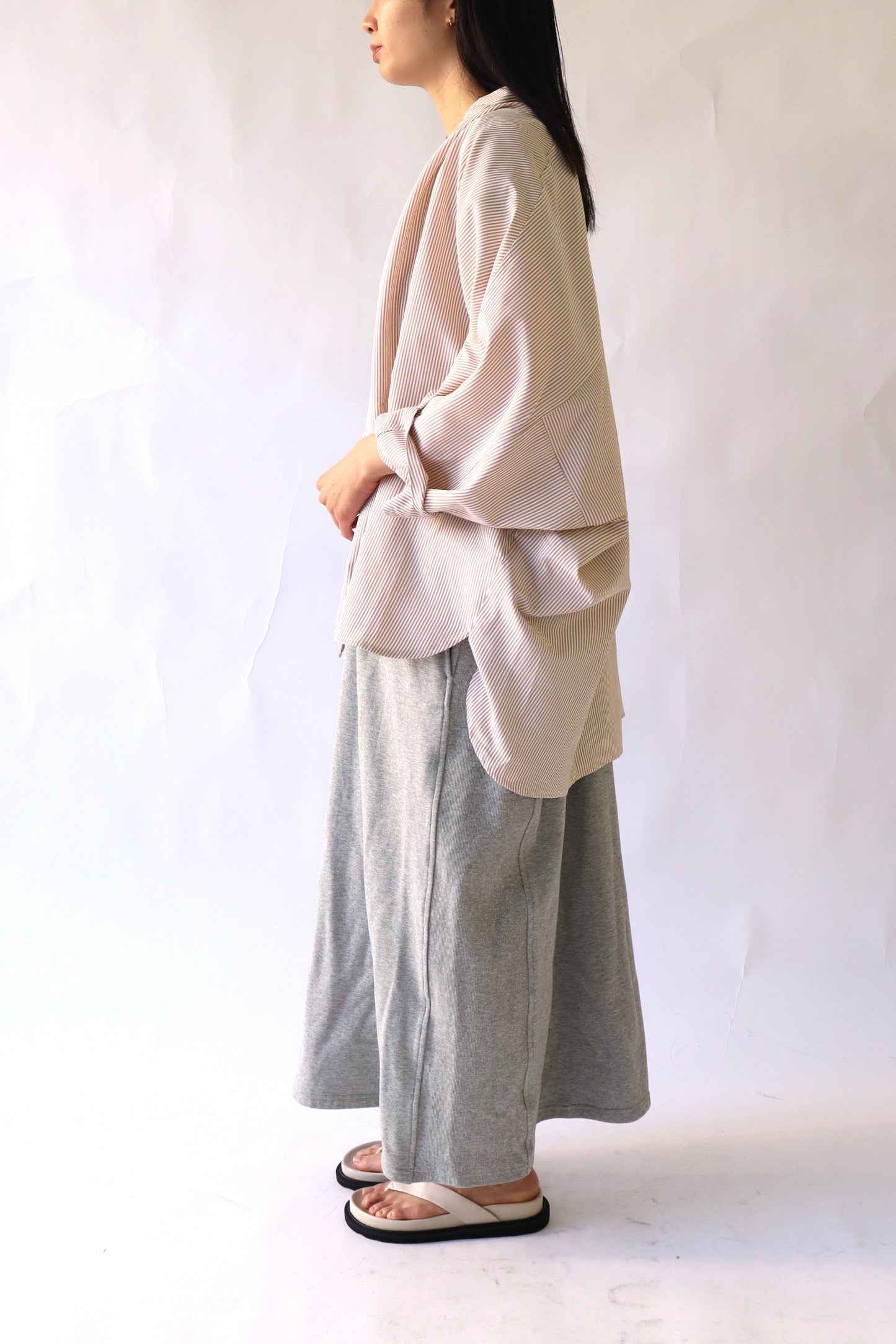 【ACUTA】 細ストライプドルマンポンチョシャツ