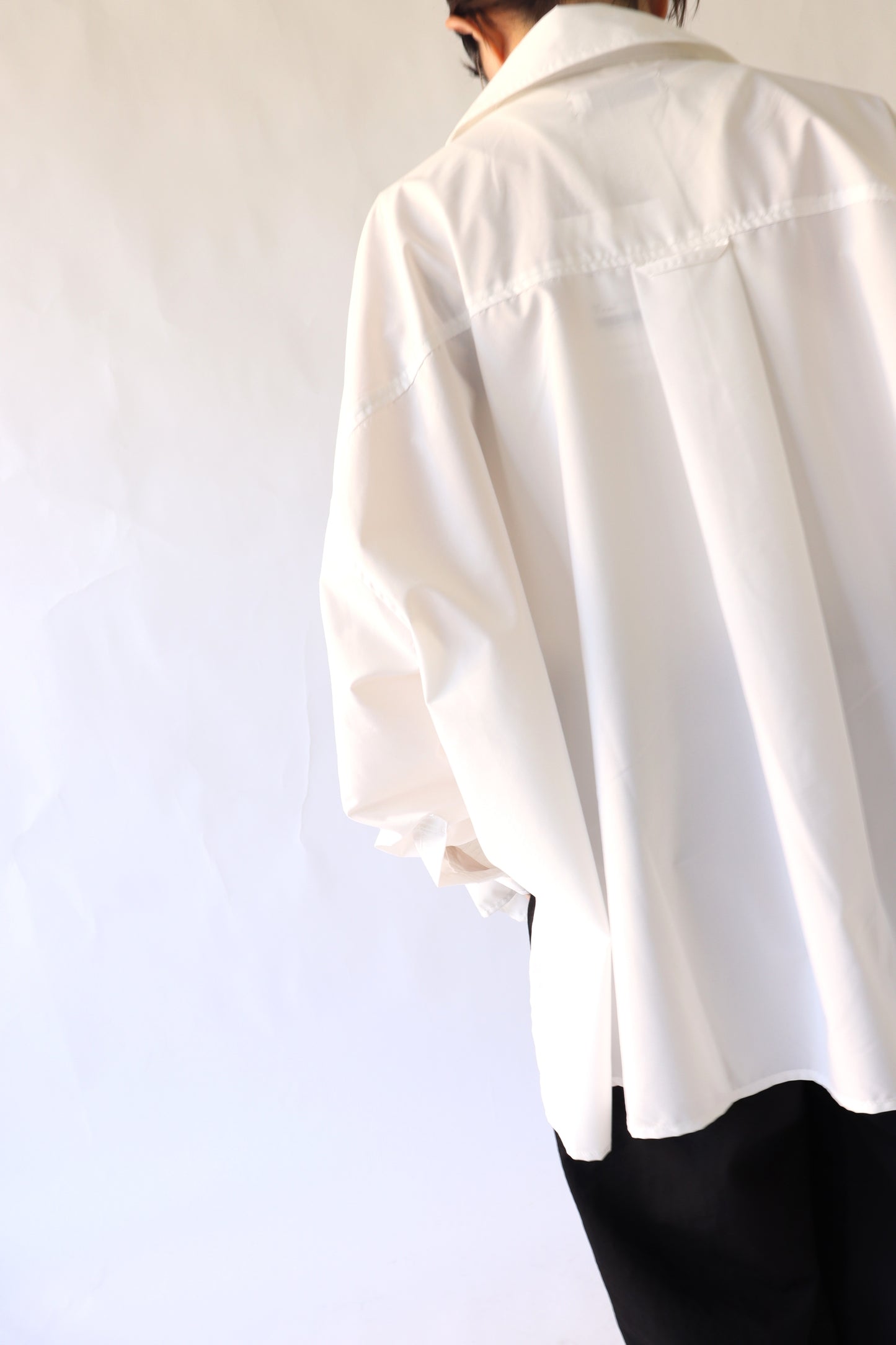 【ACUTA】 ブロードポンチョ風シャツ