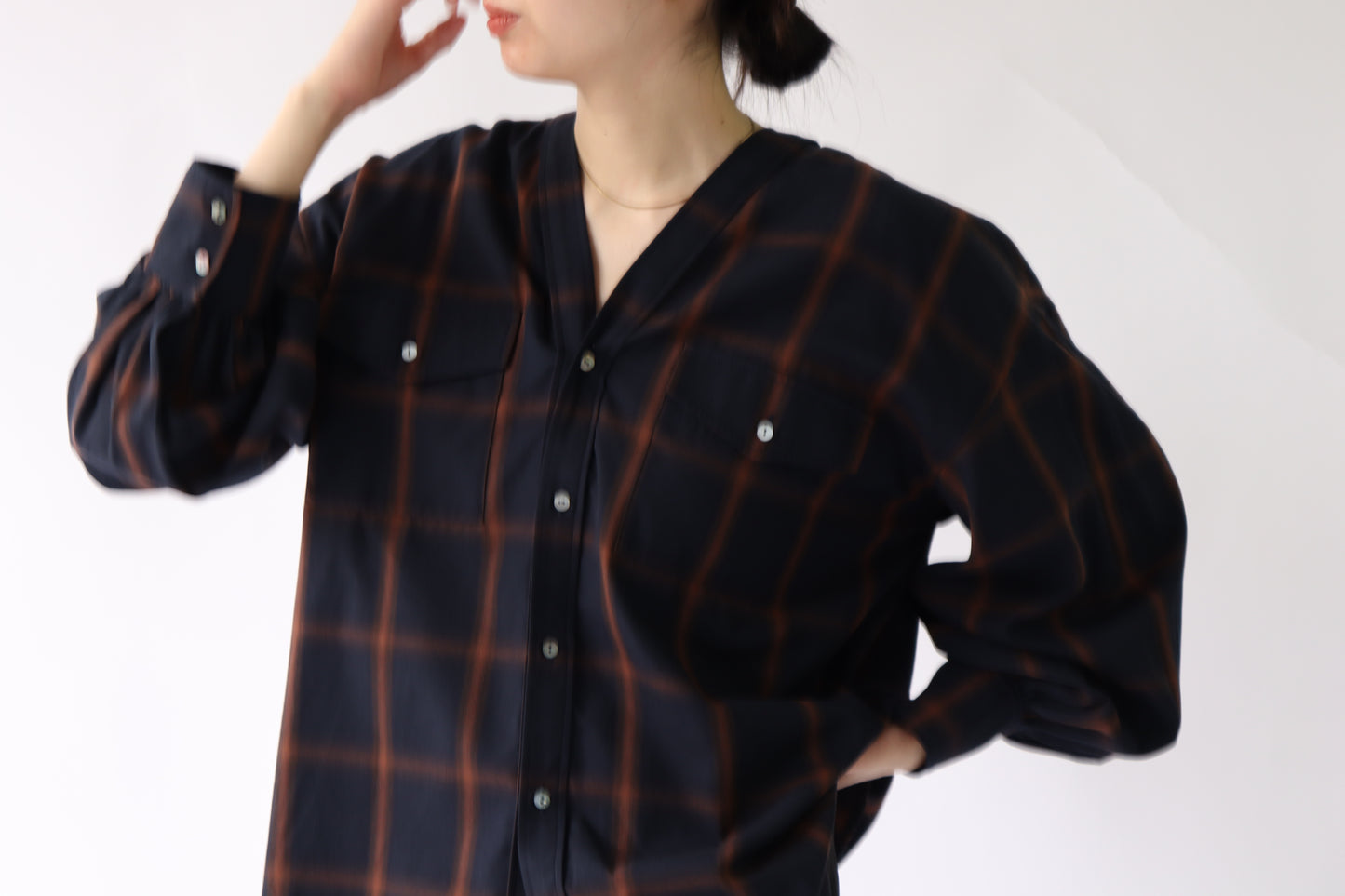 【ACUTA】オンブレーチェックカラーレスシャツ