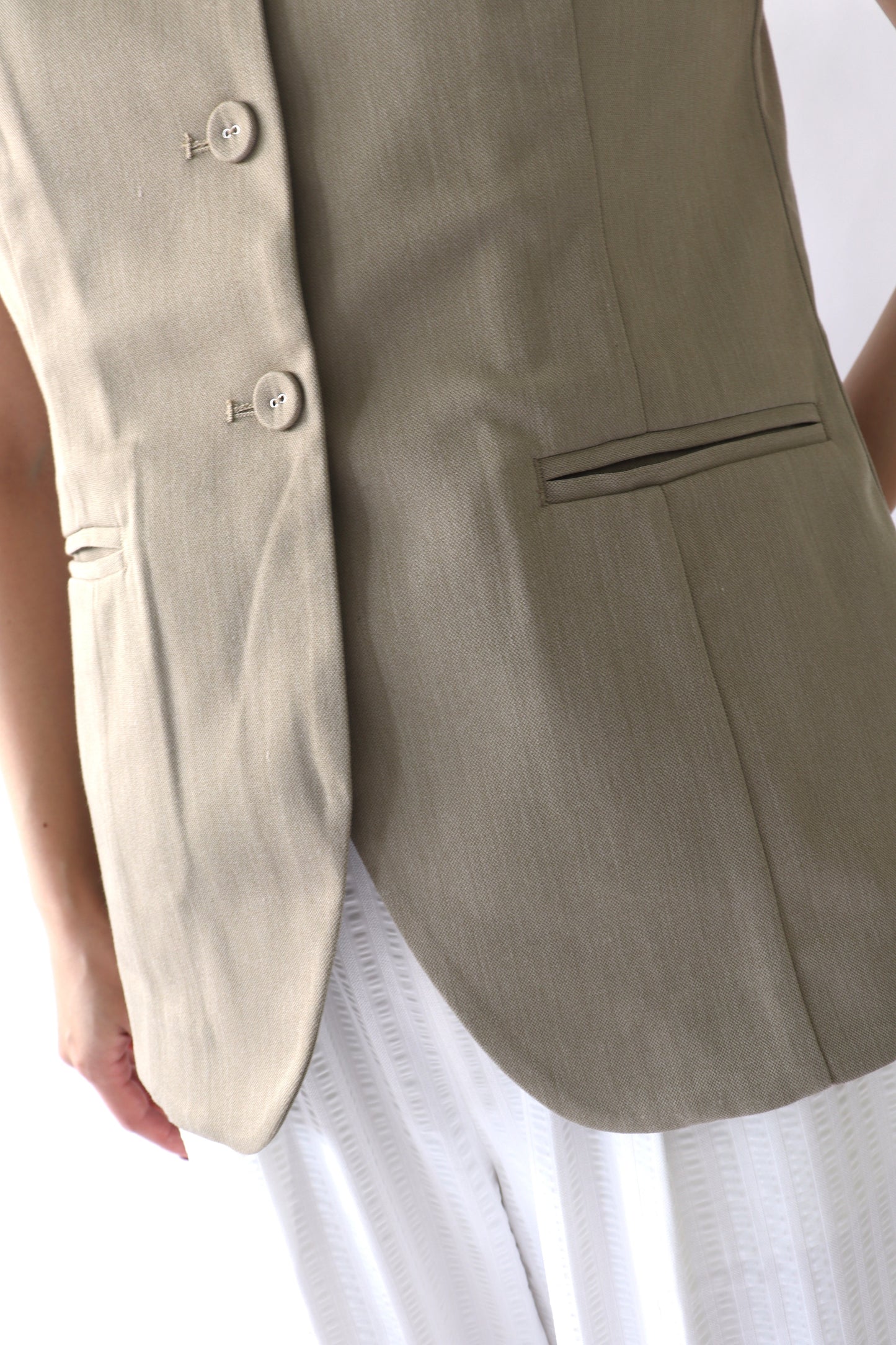 【ACUTA】スクエアネックジレ