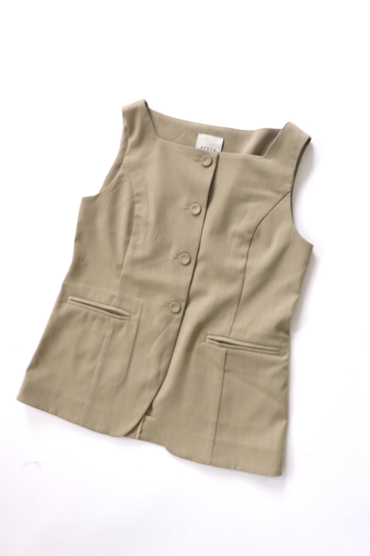 【ACUTA】スクエアネックジレ