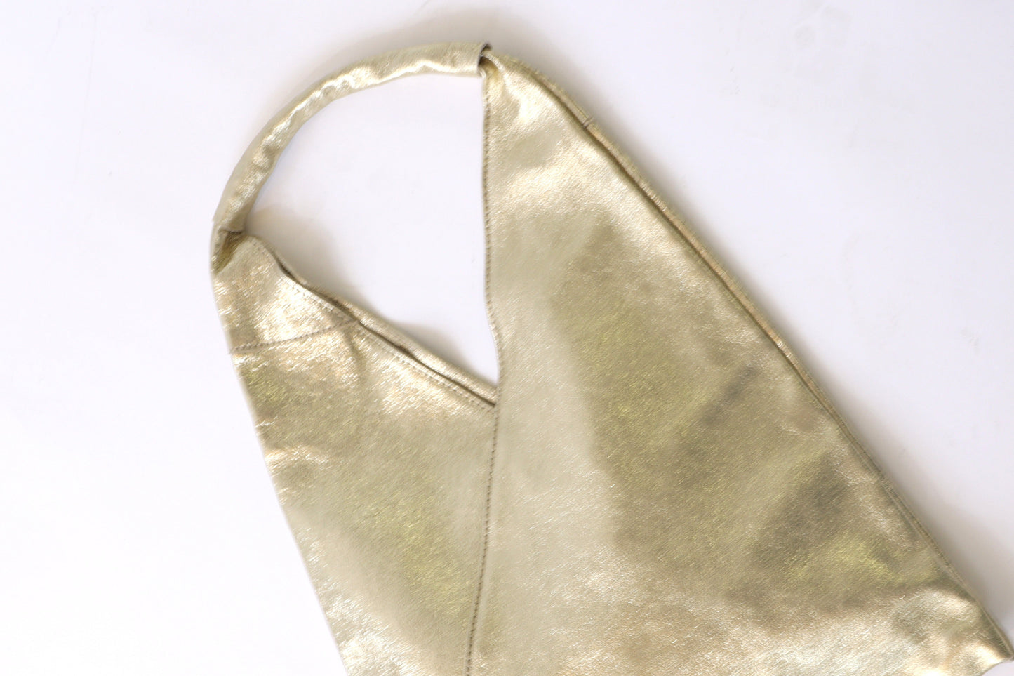 【MILLELA  FIRENZE】【PREORDER】メタリックトライアングルミディバッグ