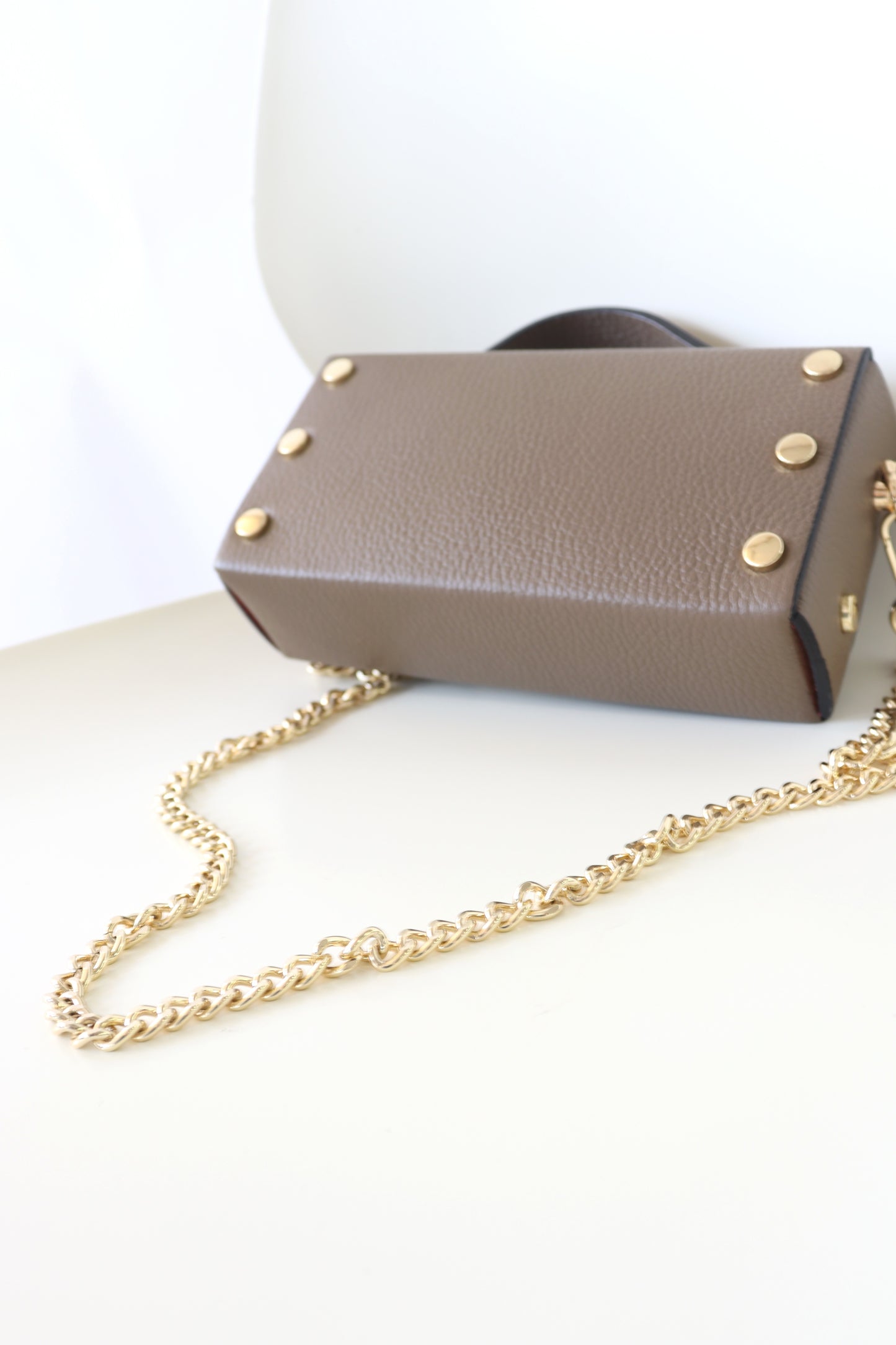 【MILLELA  FIRENZE】【PREORDER】ボックスチェーンショルダーミニバッグ