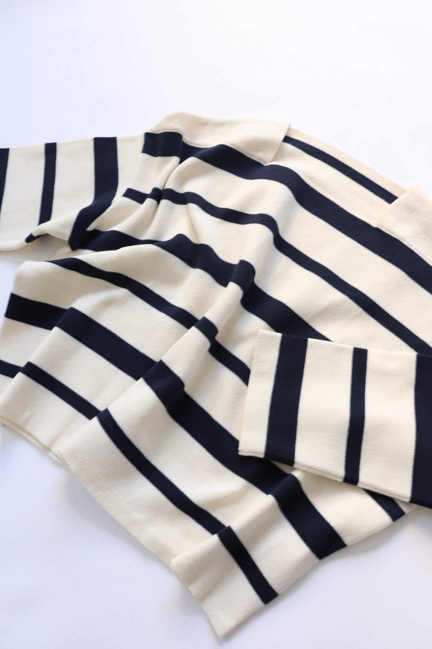 【ACUTA】スクエアネックボーダーニット