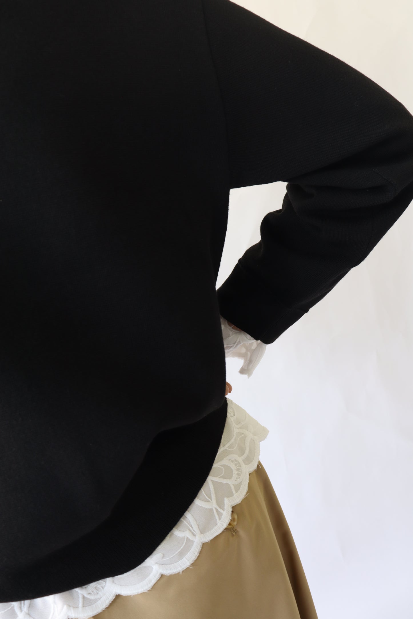 【ACUTA】 ミラノリブロゴニット