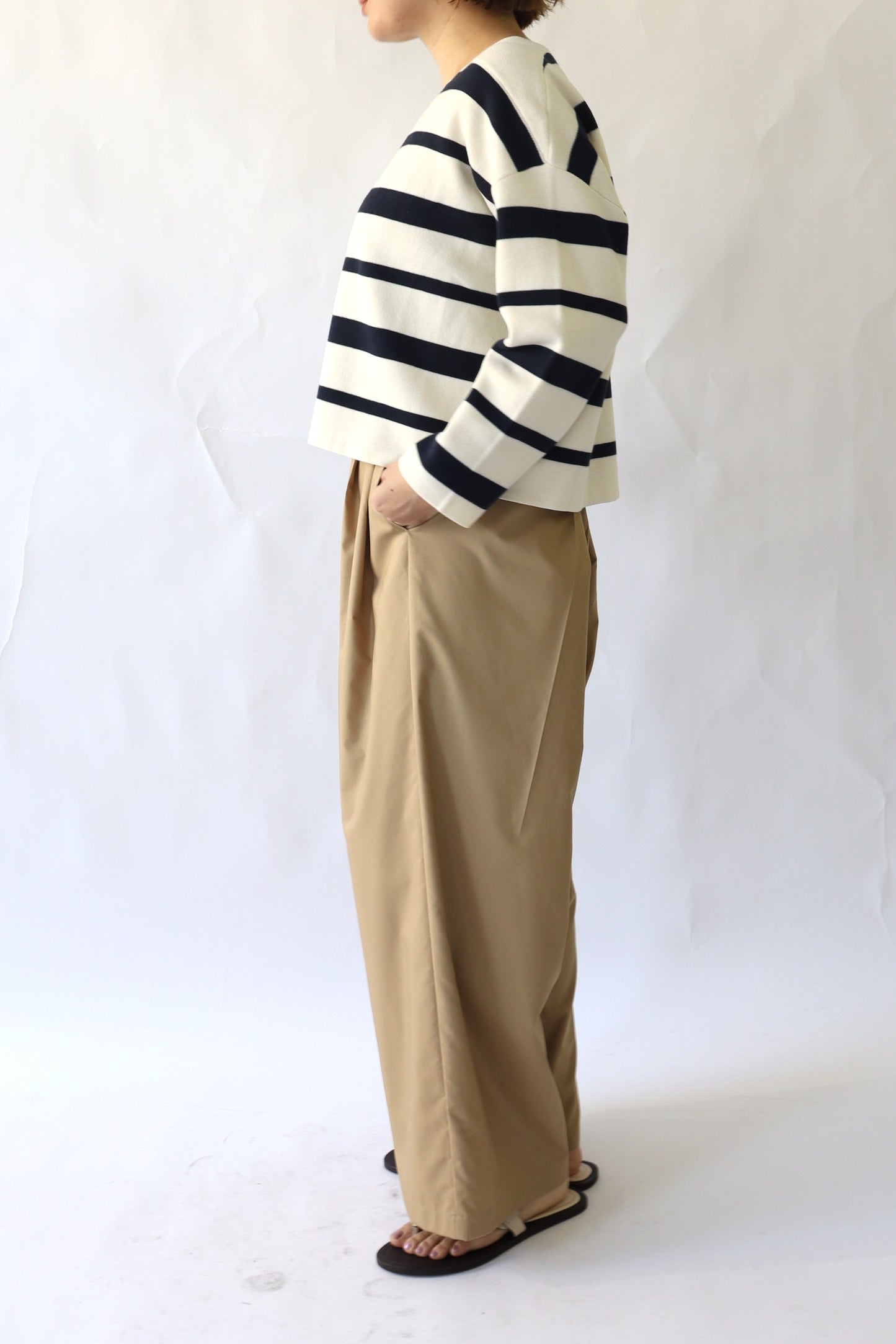 【ACUTA】スクエアネックボーダーニット