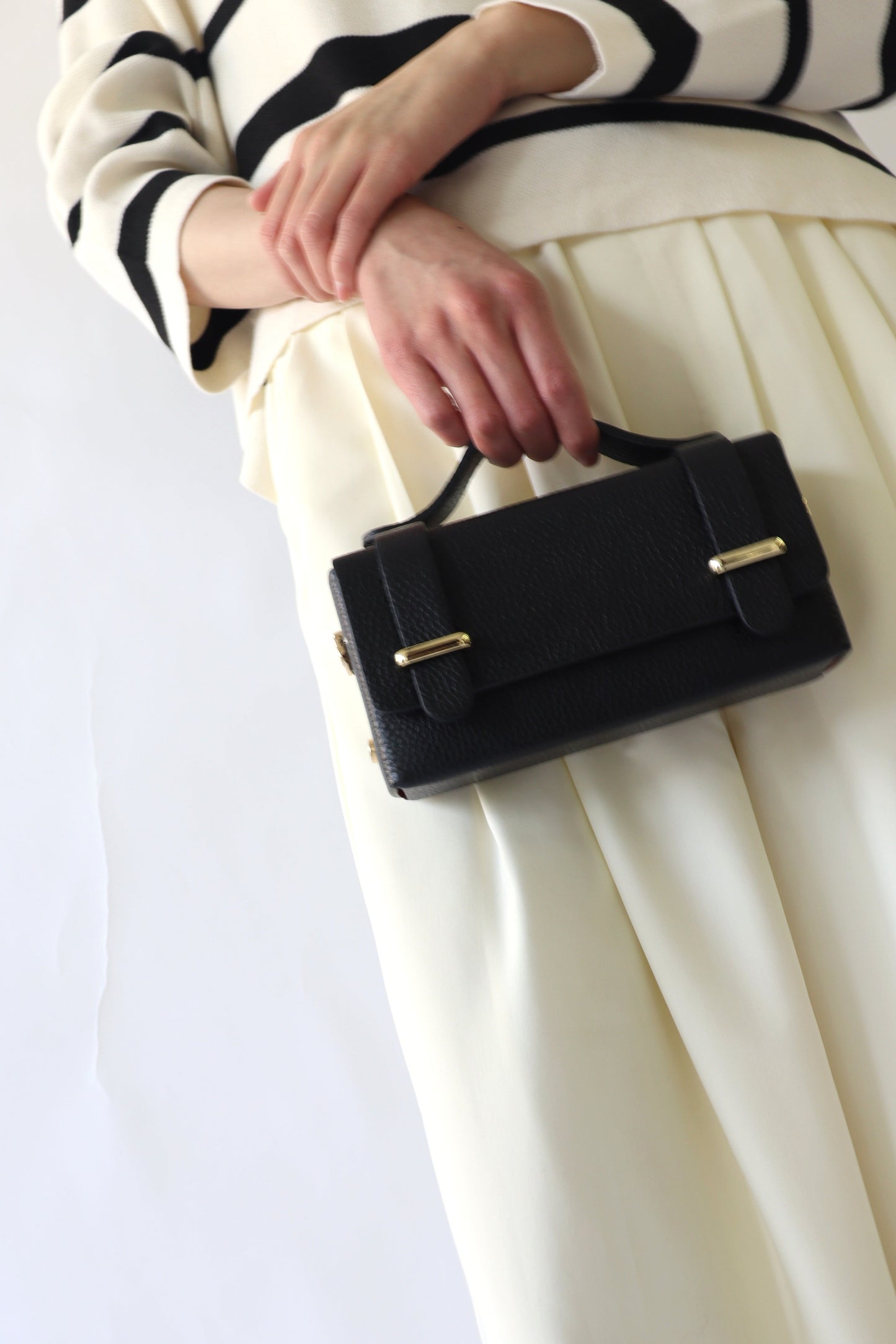 【MILLELA  FIRENZE】【PREORDER】ボックスチェーンショルダーミニバッグ