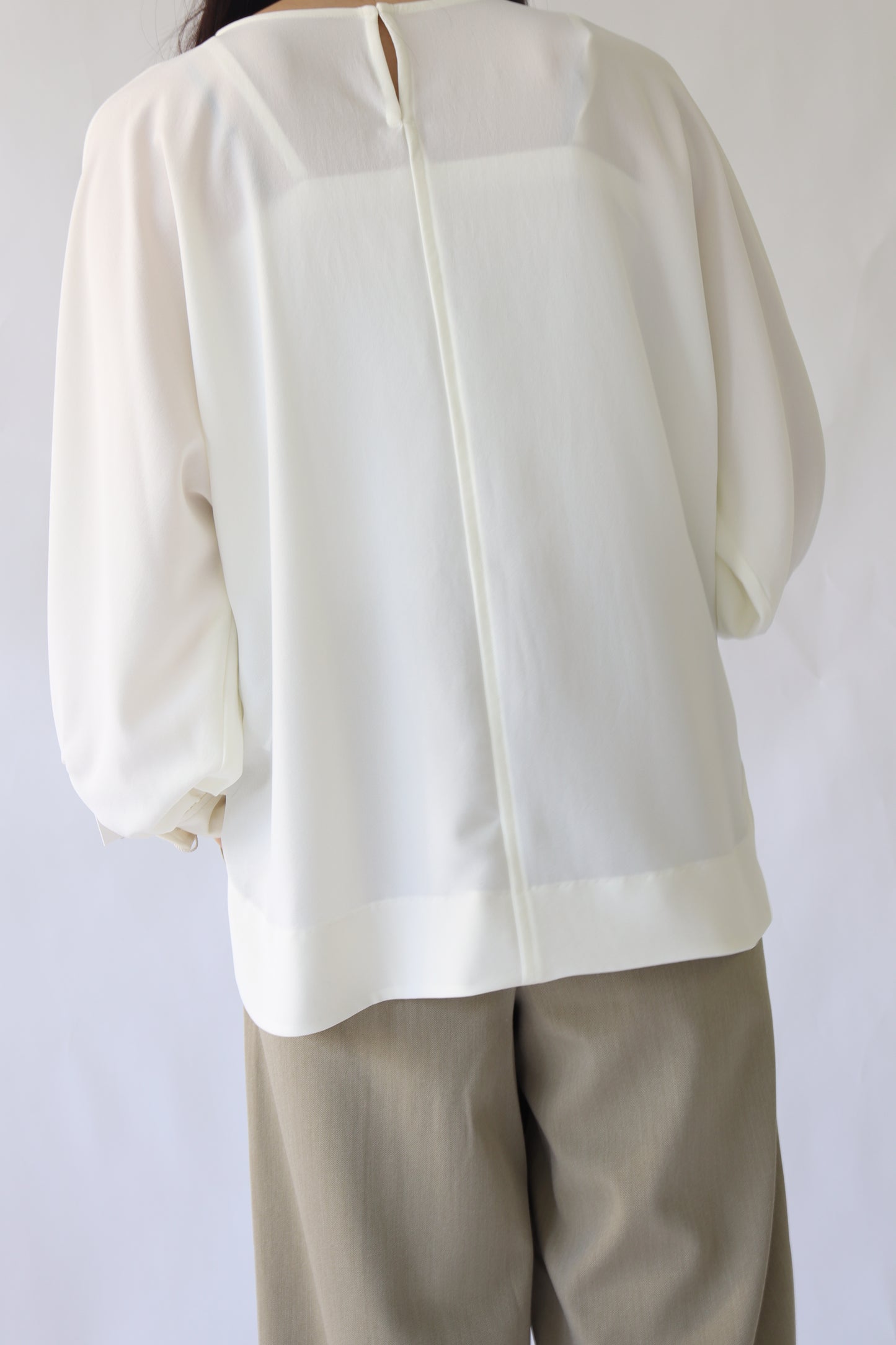 【ACUTA】 ドルマン風Tブラウス