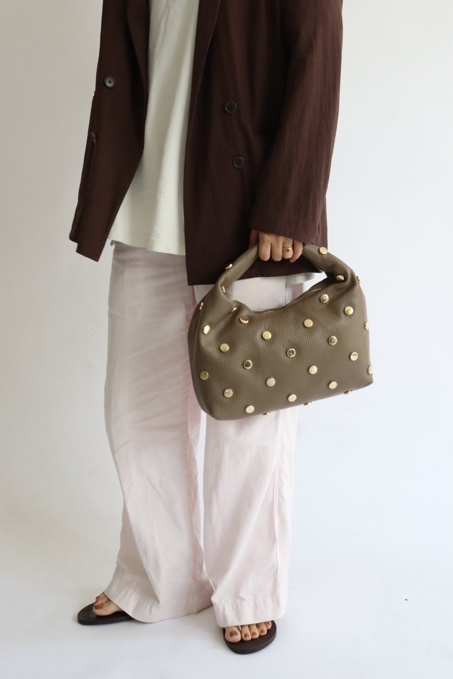 【MILLELA  FIRENZE】フラットスタッズハンドバッグ