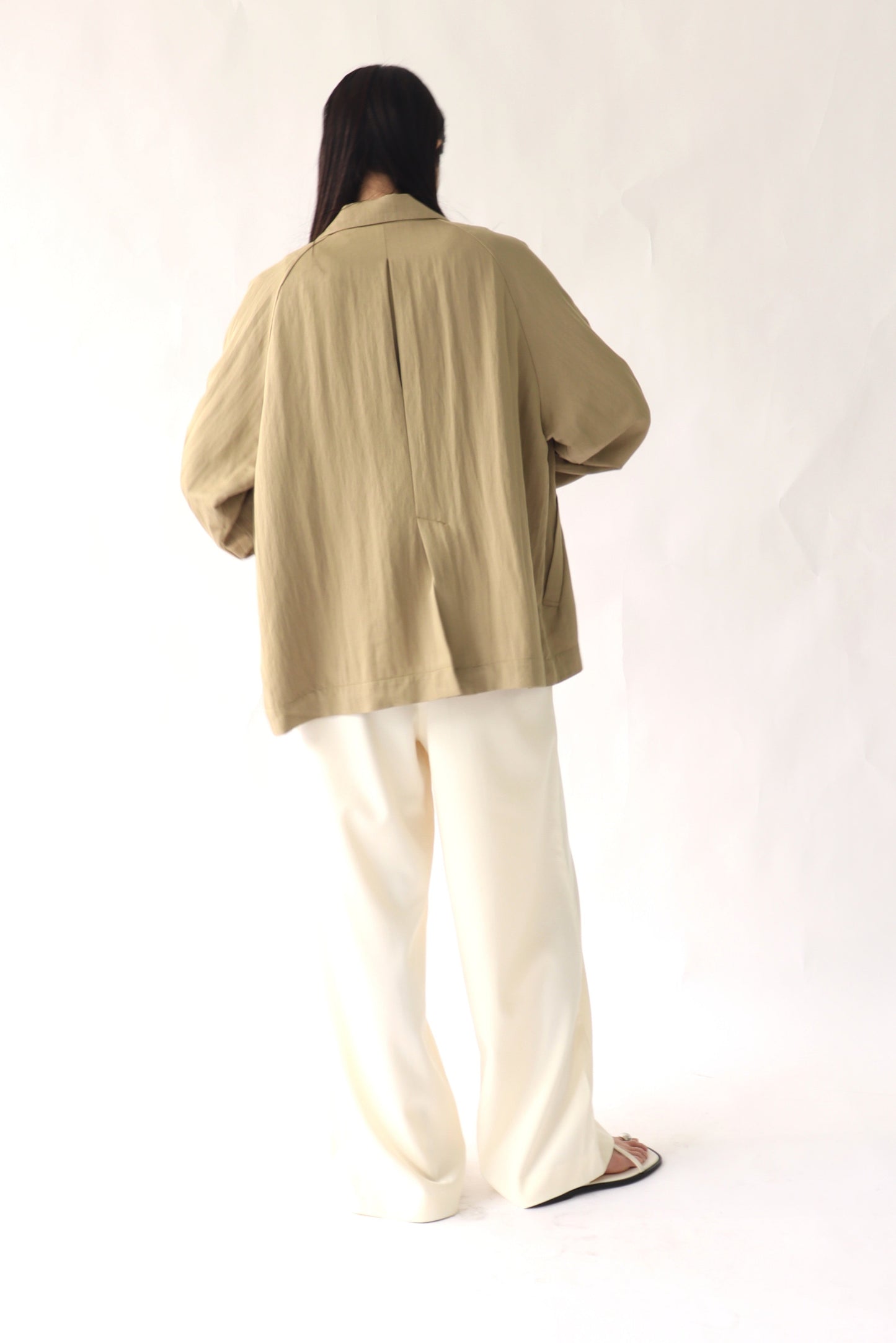 【ACUTA】【PRE ORDER】ダブルブレストショートコート