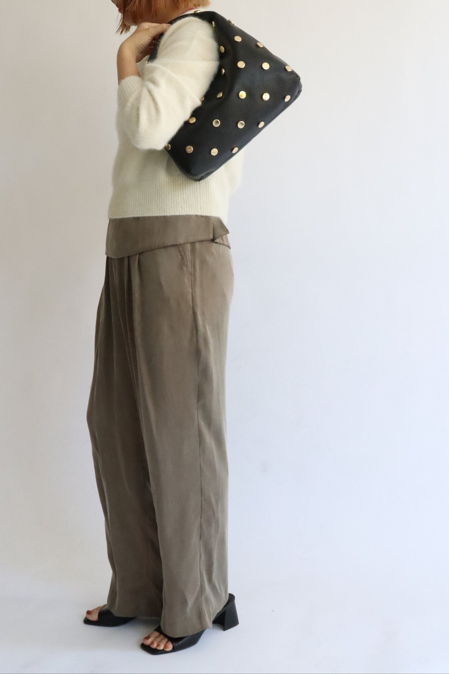 【MILLELA  FIRENZE】フラットスタッズハンドバッグ