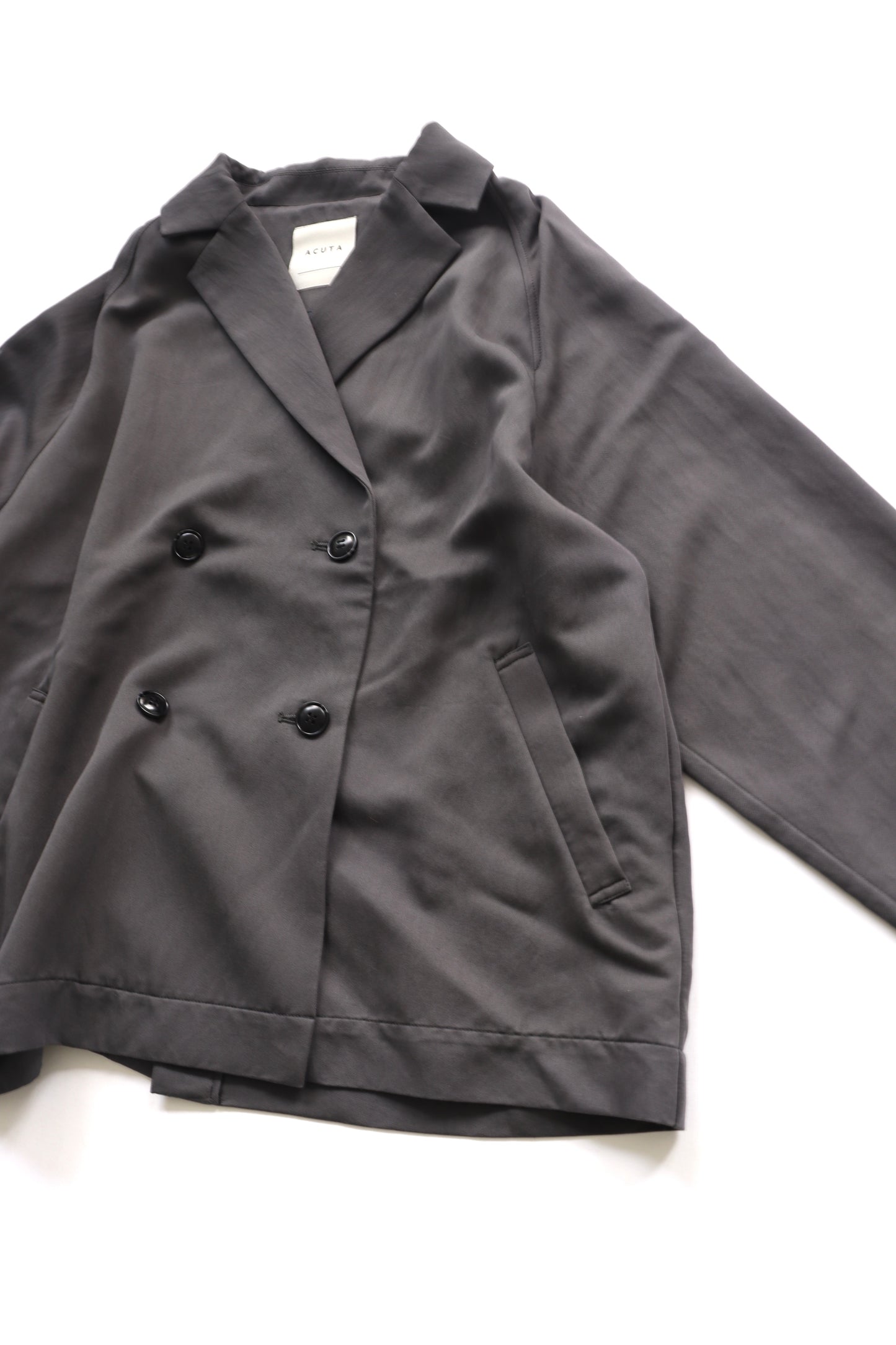 【ACUTA】【PRE ORDER】ダブルブレストショートコート