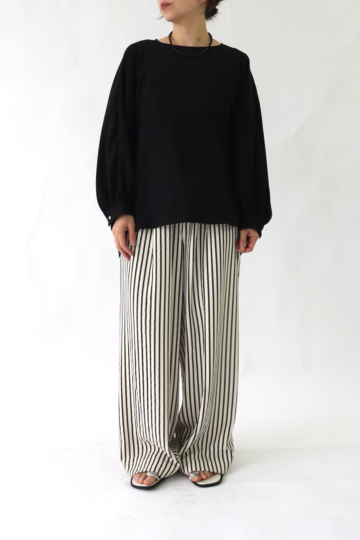 【ACUTA】 ドルマン風Tブラウス