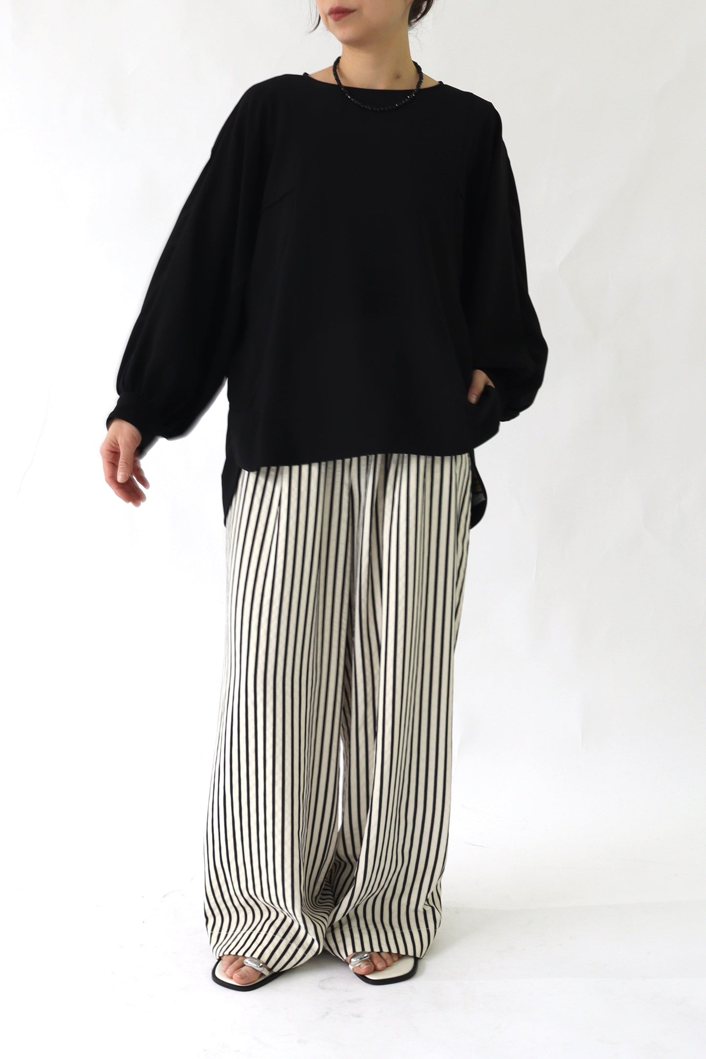 【ACUTA】 ドルマン風Tブラウス