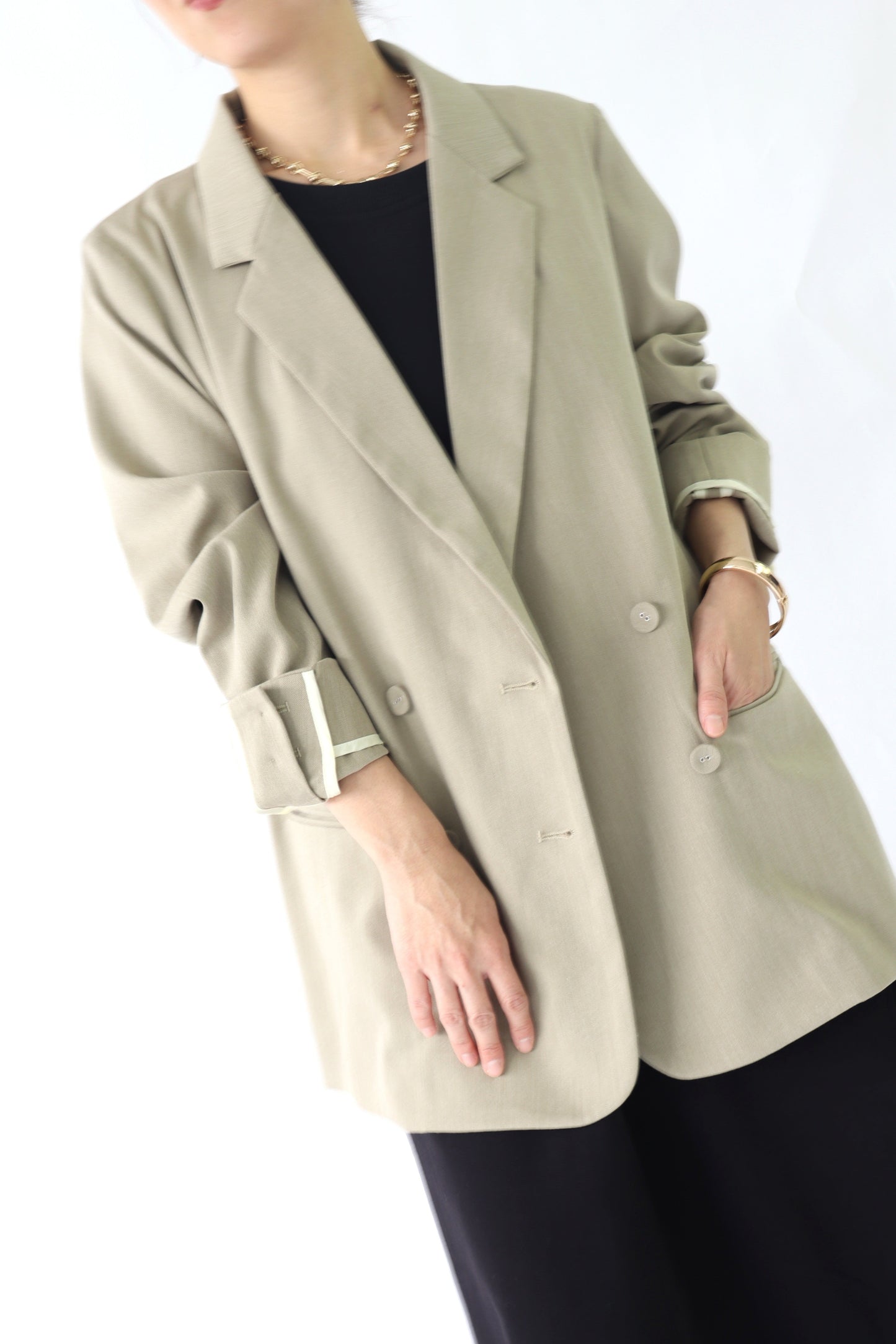 【ACUTA】【PRE ORDER】くるみ釦ダブルジャケット