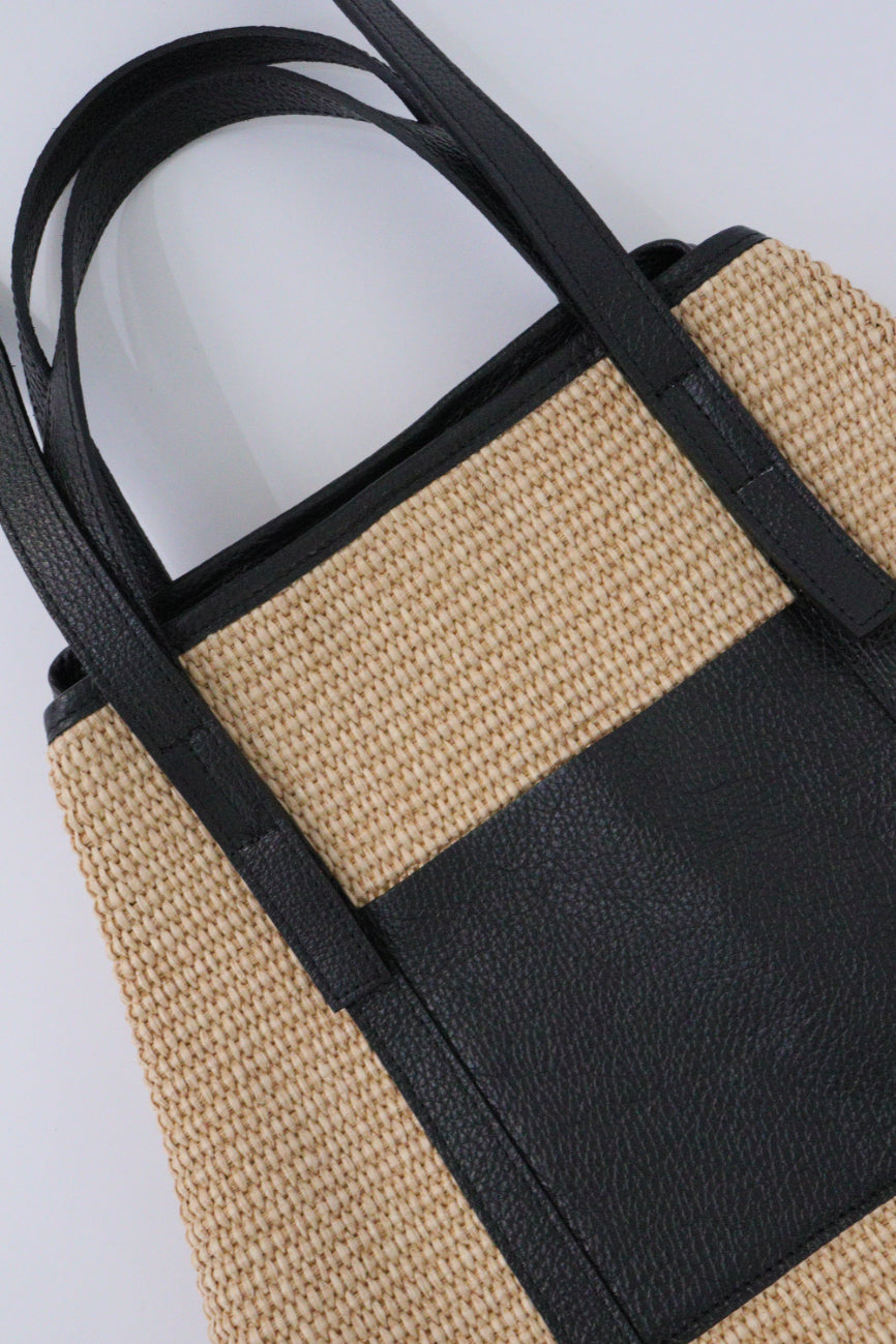 MILLELA FIRENZE ラフィア素材 バッグ　美品 IMPORT】レザーバッグ バッグ ブランド 20代 30代 40代 50代 お