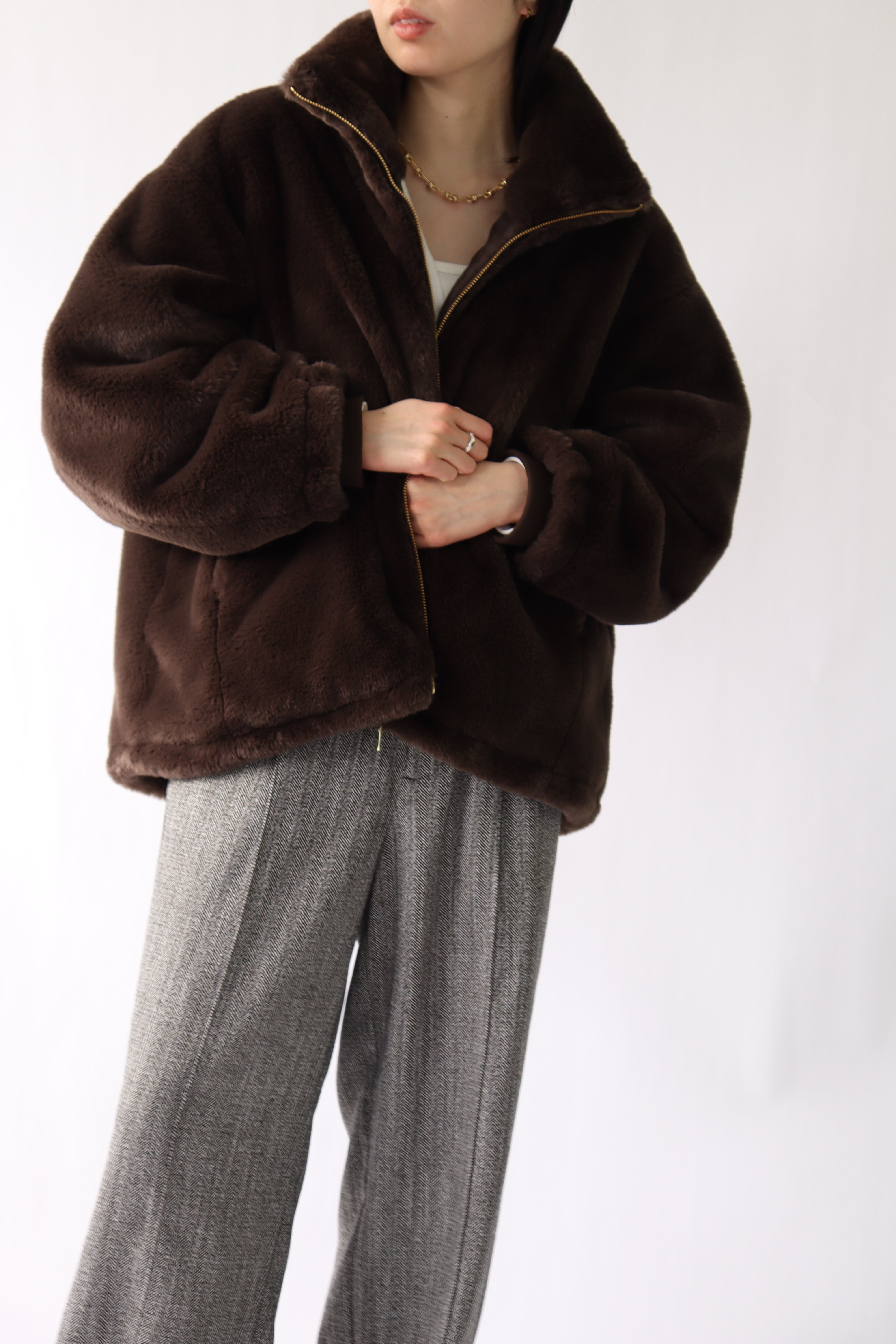 ACUTA アクータ】ファージャケット フェイクファー アウター 30代