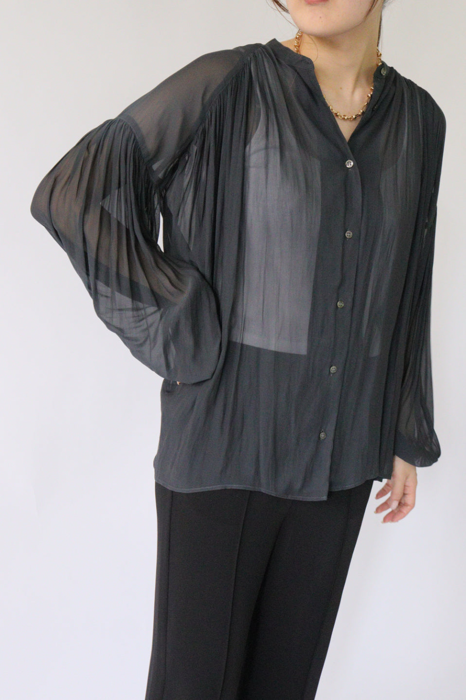 ACUTA アクータ】割繊シアーシフォンギャザーブラウス ブラウス