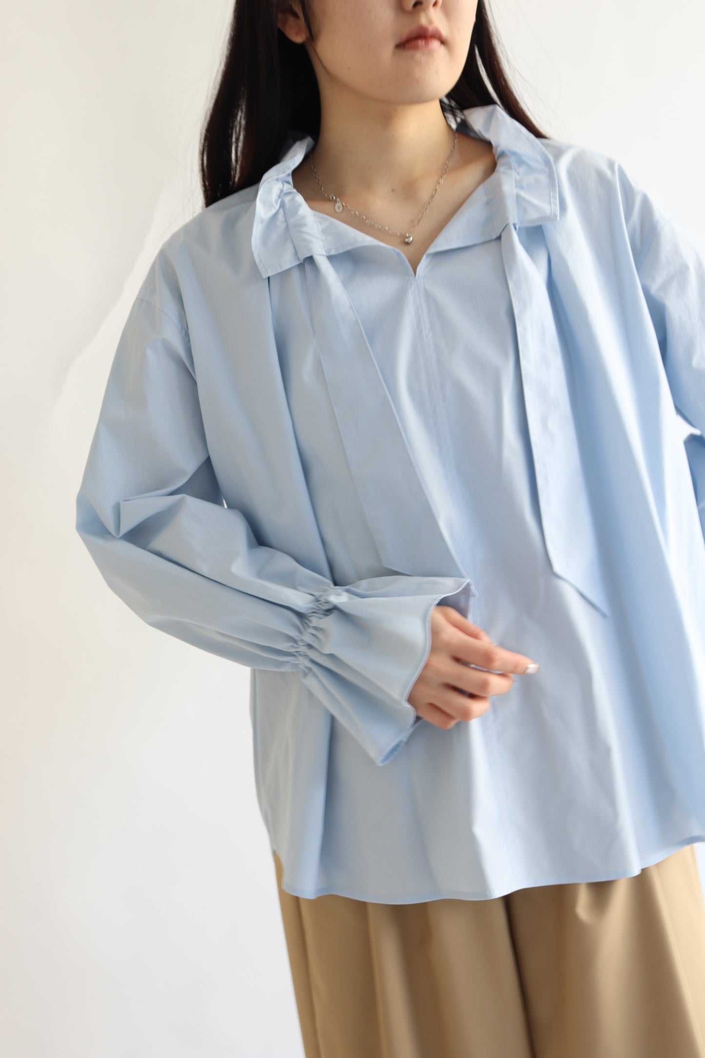 【ACUTA】 【PRE ORDER】オーガニックコットンフリルブラウス