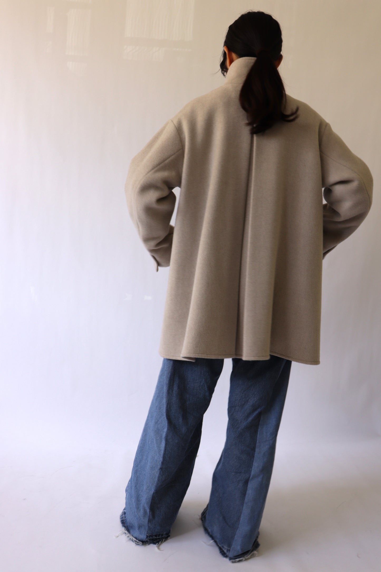 【ACUTA】WOスタンドネックミドル丈コート