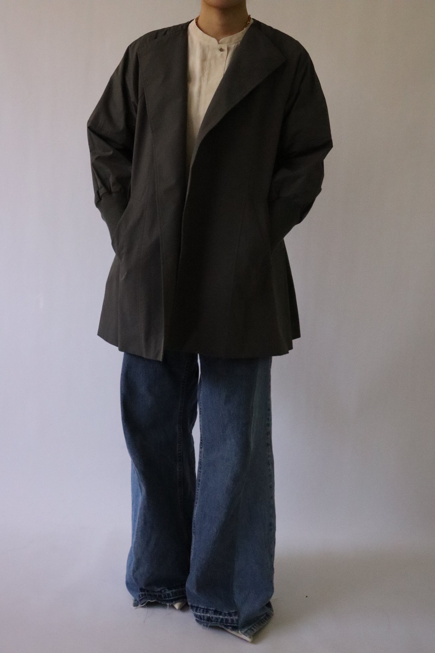 【ACUTA】袖リブバックベルトショートコート