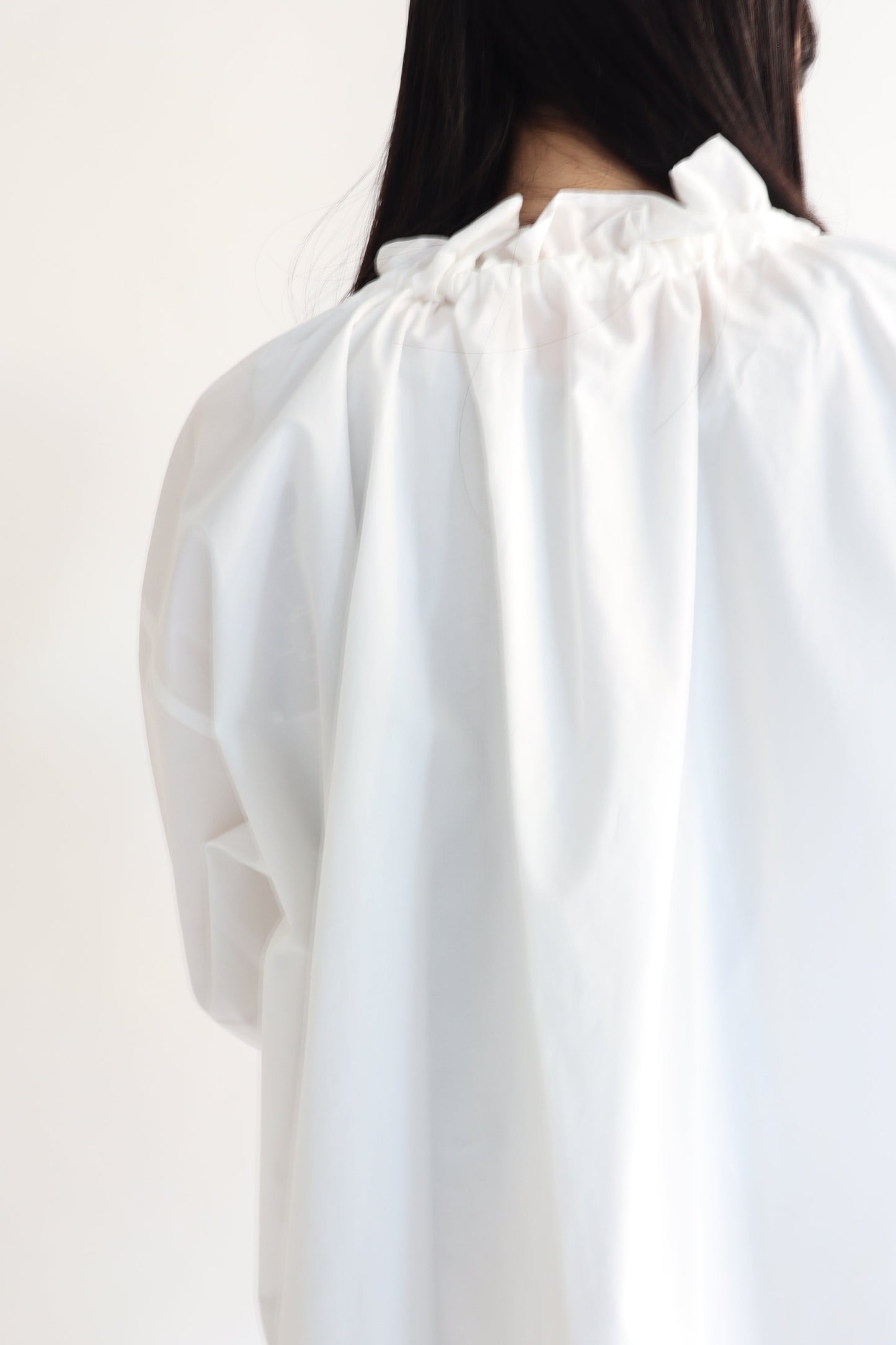 【ACUTA】 【PRE ORDER】オーガニックコットンフリルブラウス