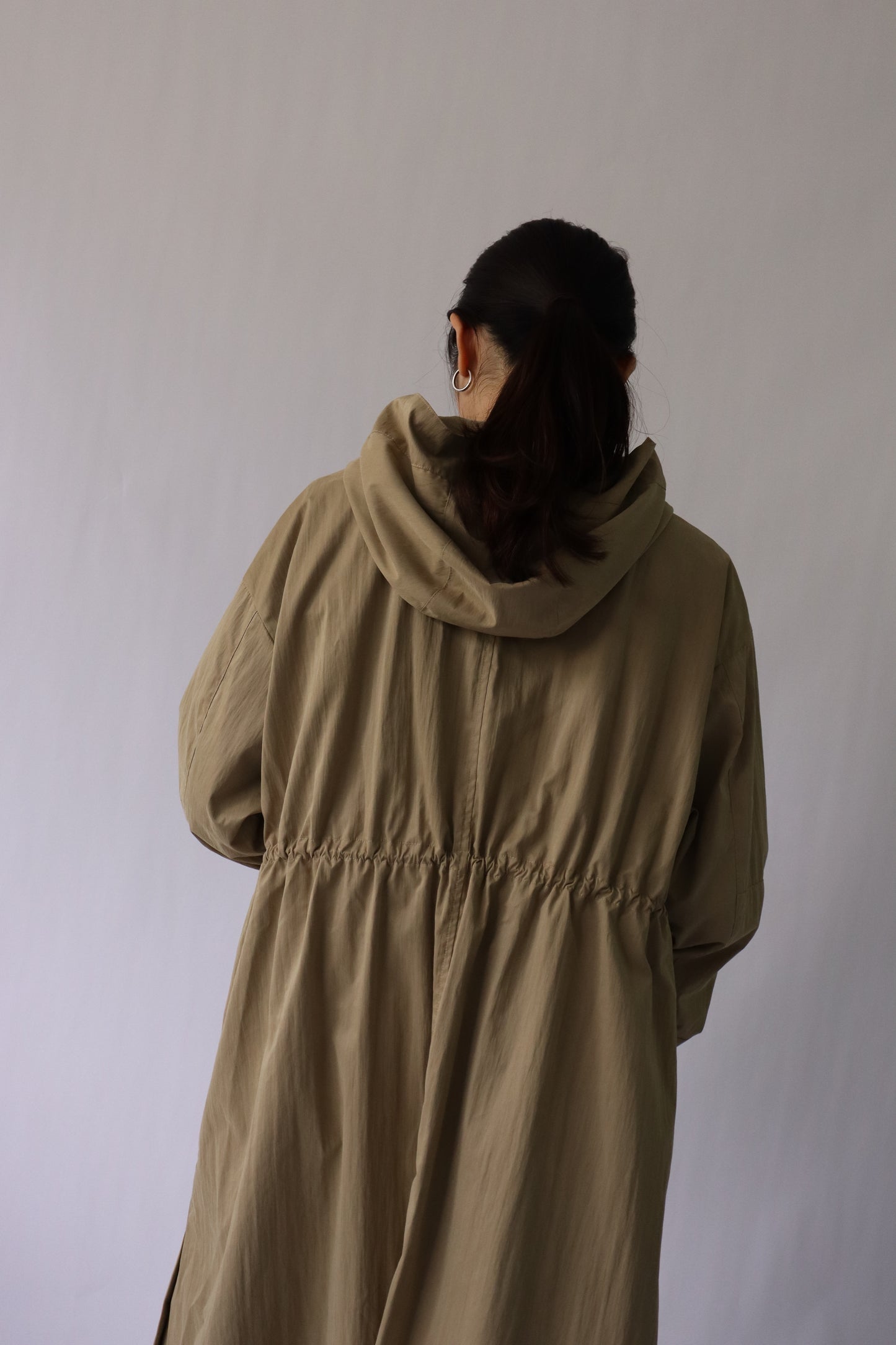 【ACUTA】フィブリルタッチフーディロングコート