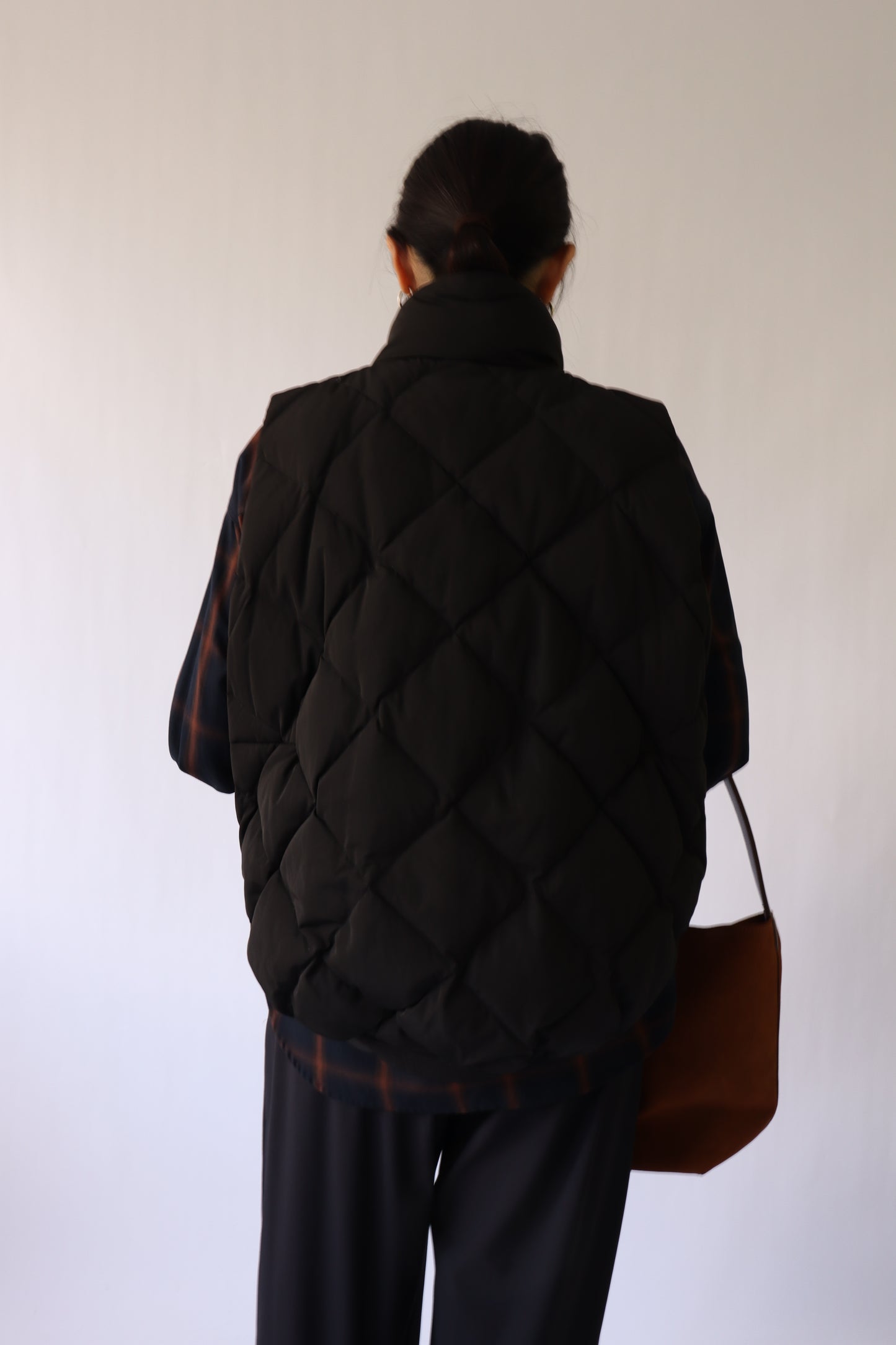 【ACUTA】【PRE ORDER】ダイヤステッチダウンベスト