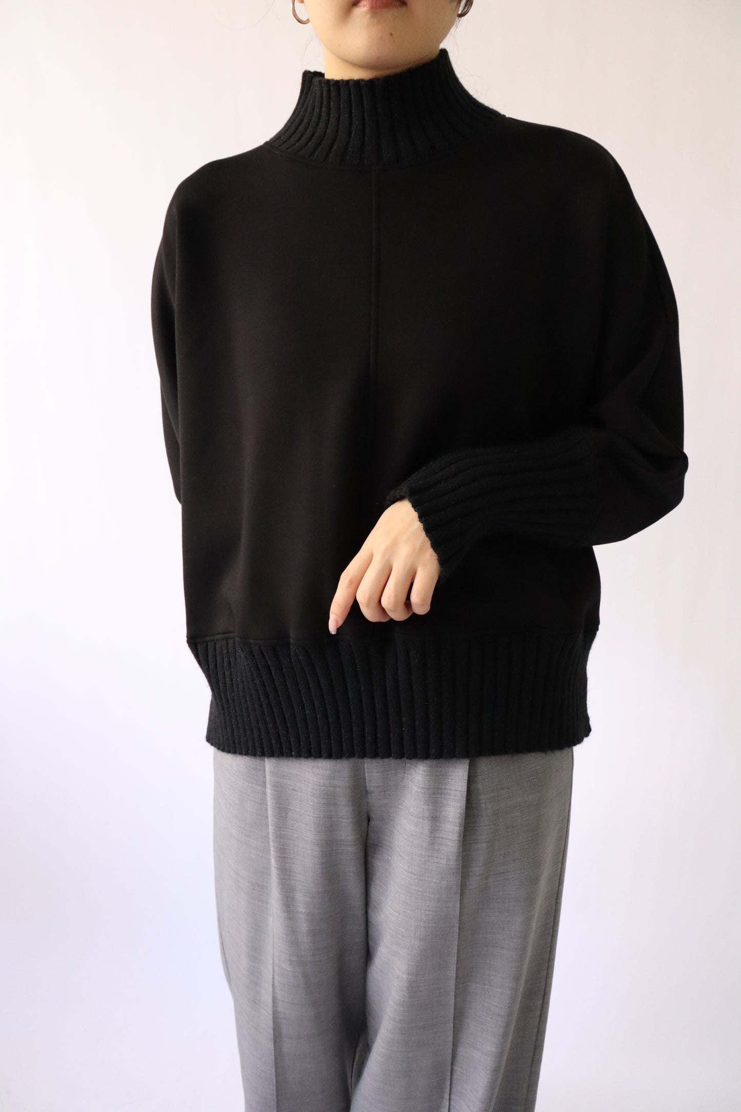 【ACUTA】ニットコンビハイネックトップス