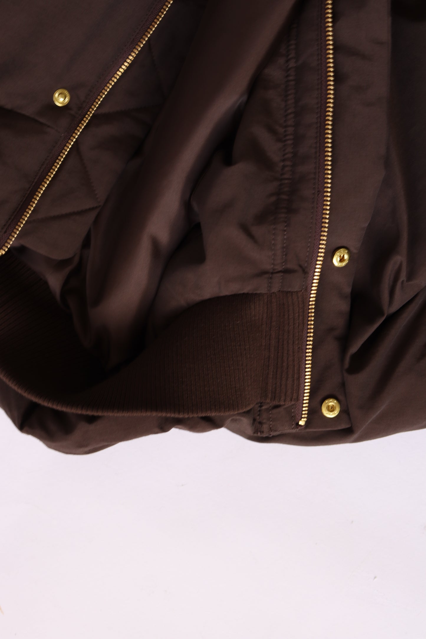 【ACUTA】BIGポケットシームレスダウン