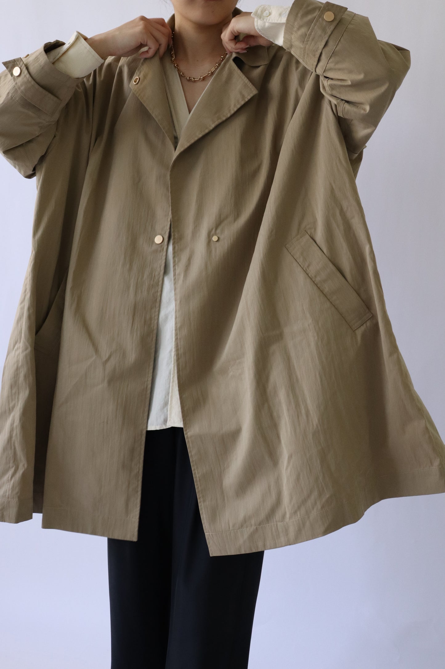 【ACUTA】フィブリルタッチテントコート