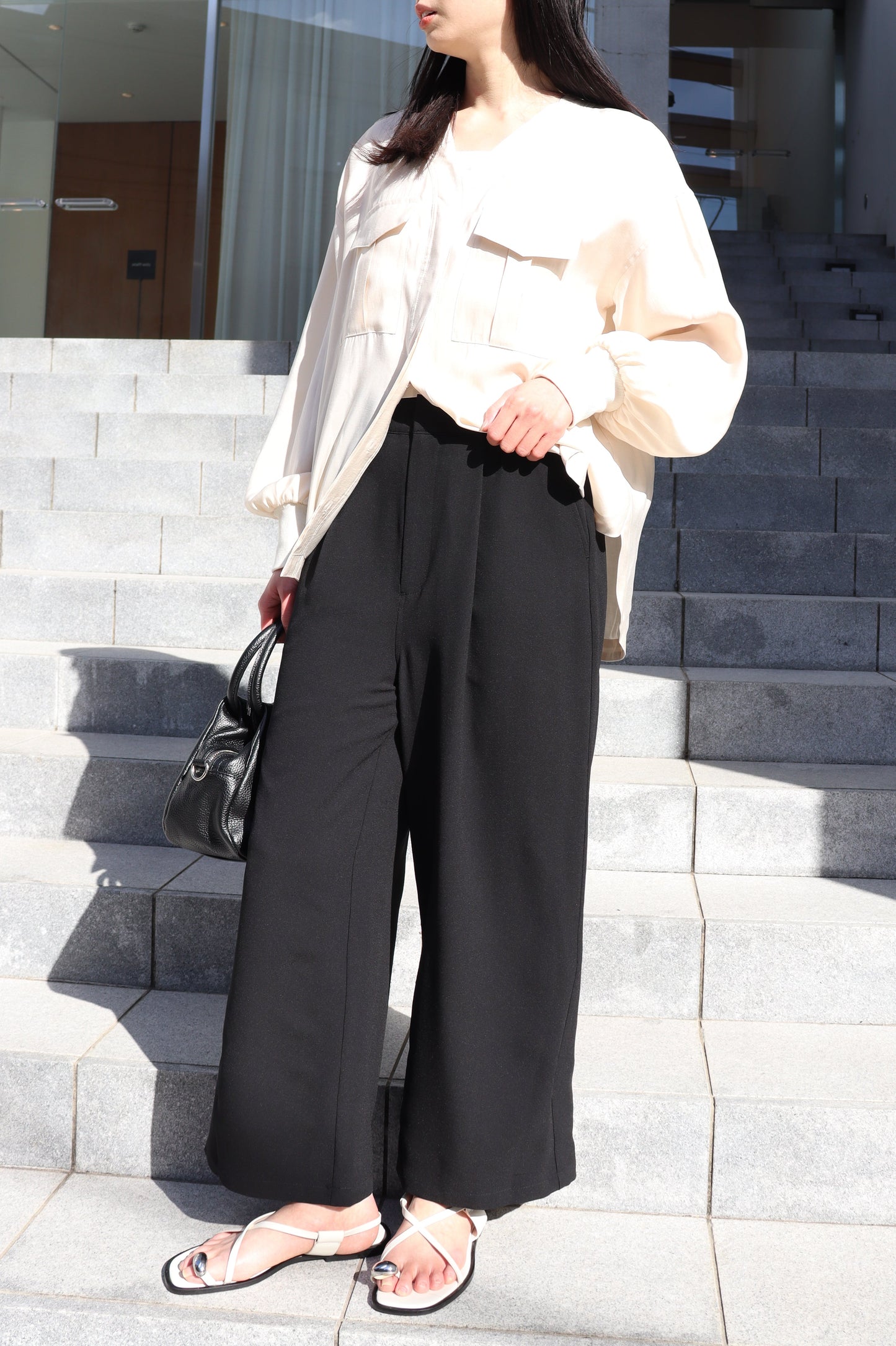 【ACUTA】 ノーカラーブルゾン風シャツ