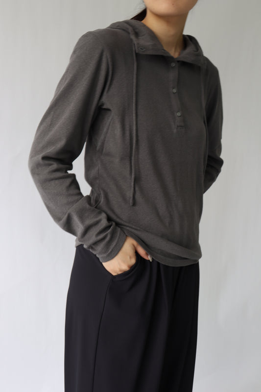 【PRE ORDER】【Ruhe】落ち綿ヘンリーネックフーディートップス
