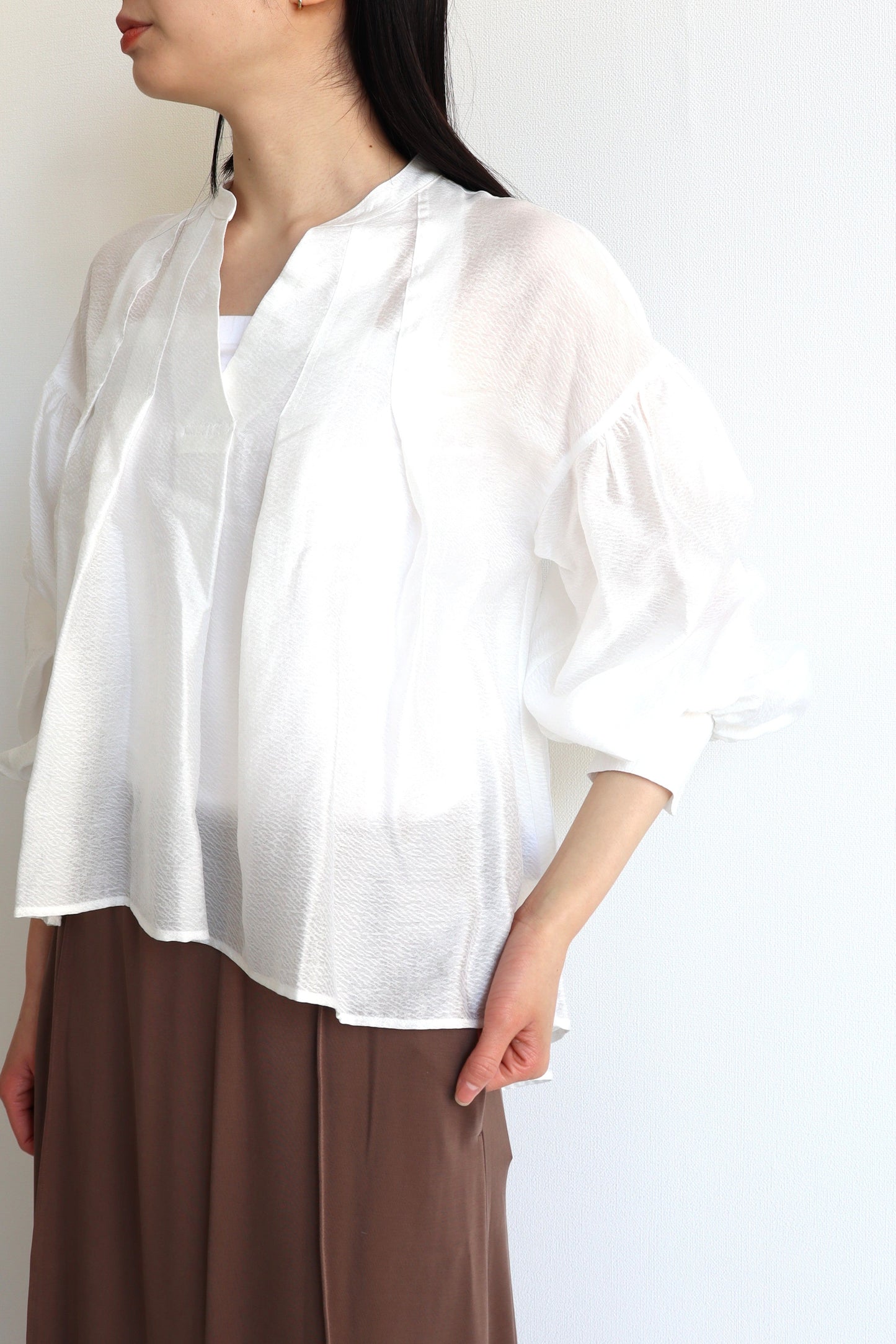 【ACUTA】 シアージャガードタックブラウス