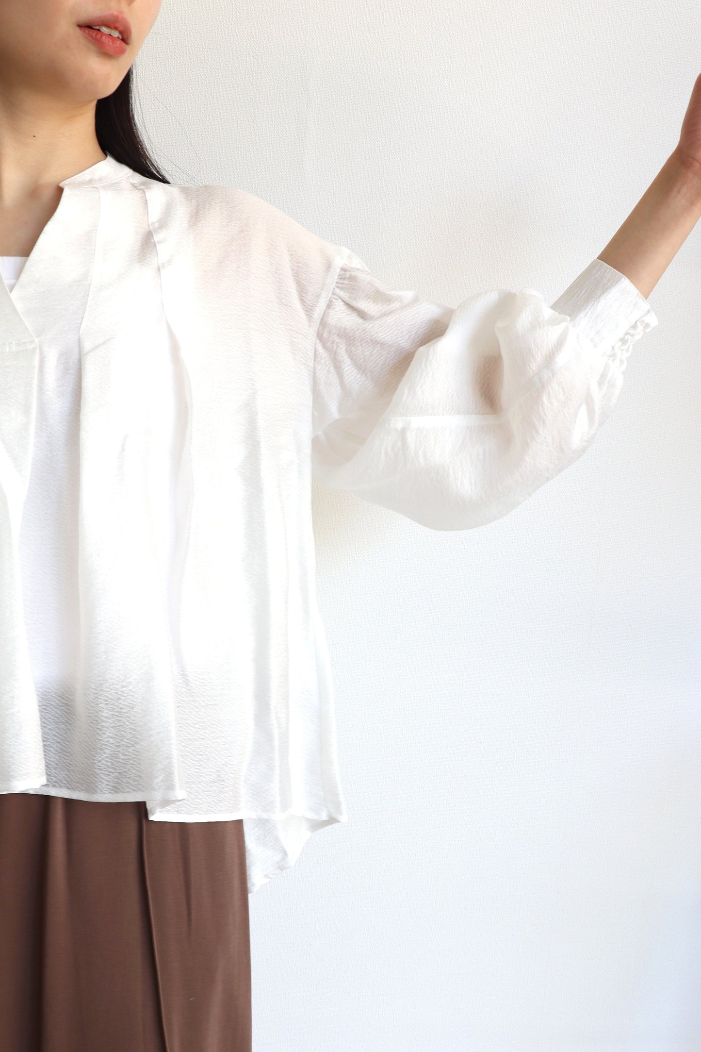 【ACUTA】 シアージャガードタックブラウス