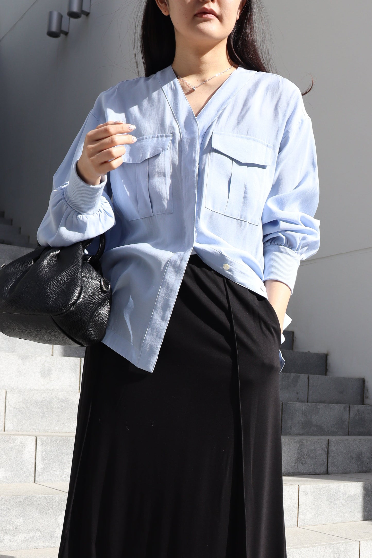 【ACUTA】 ノーカラーブルゾン風シャツ