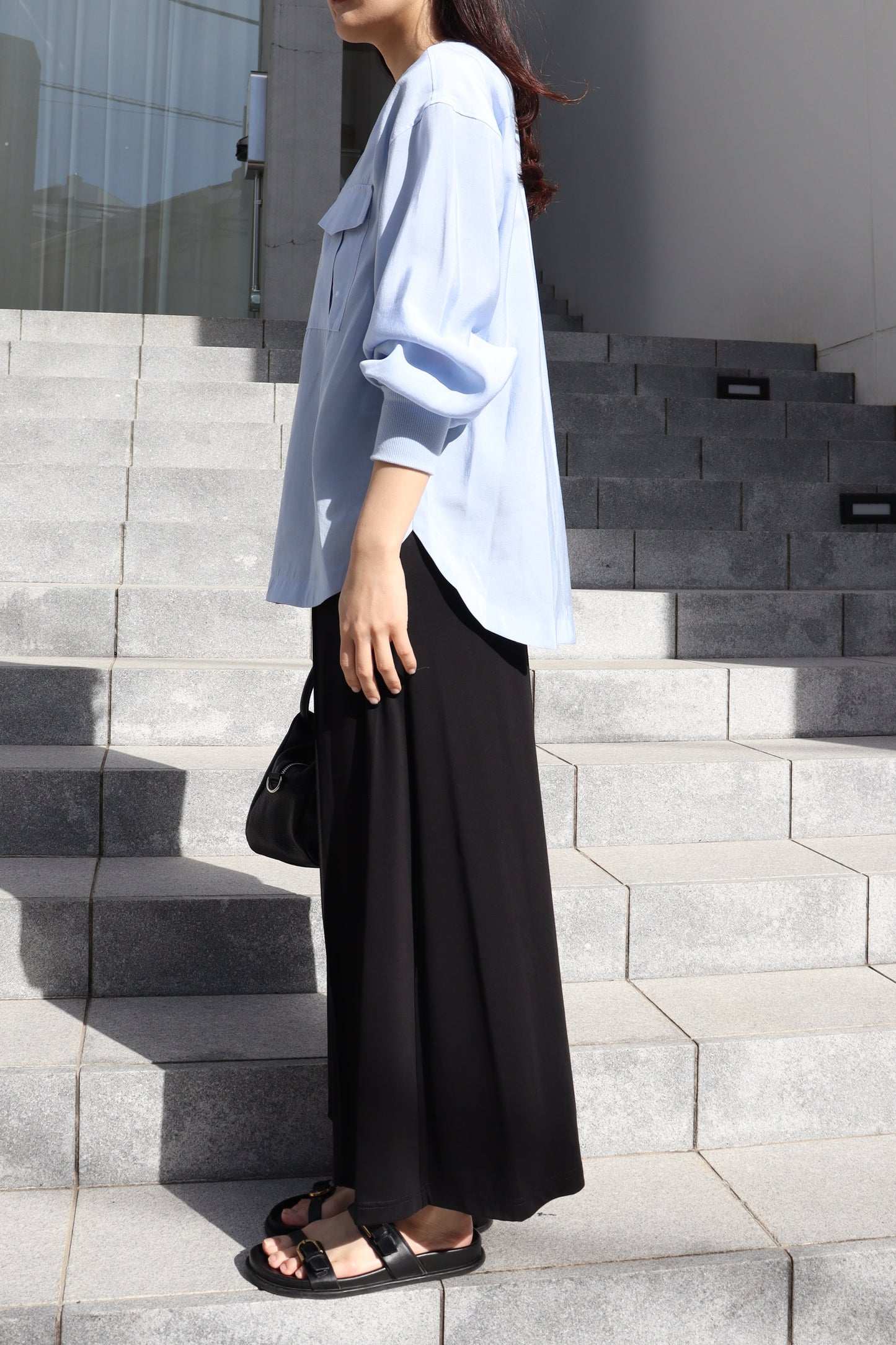 【ACUTA】 ノーカラーブルゾン風シャツ