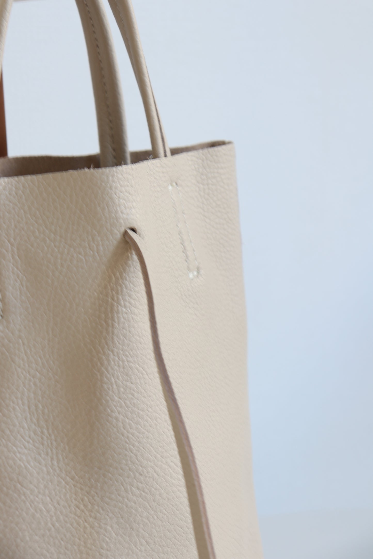 【MILLELA FIRENZE】シュリンクレザーミニトートバッグ